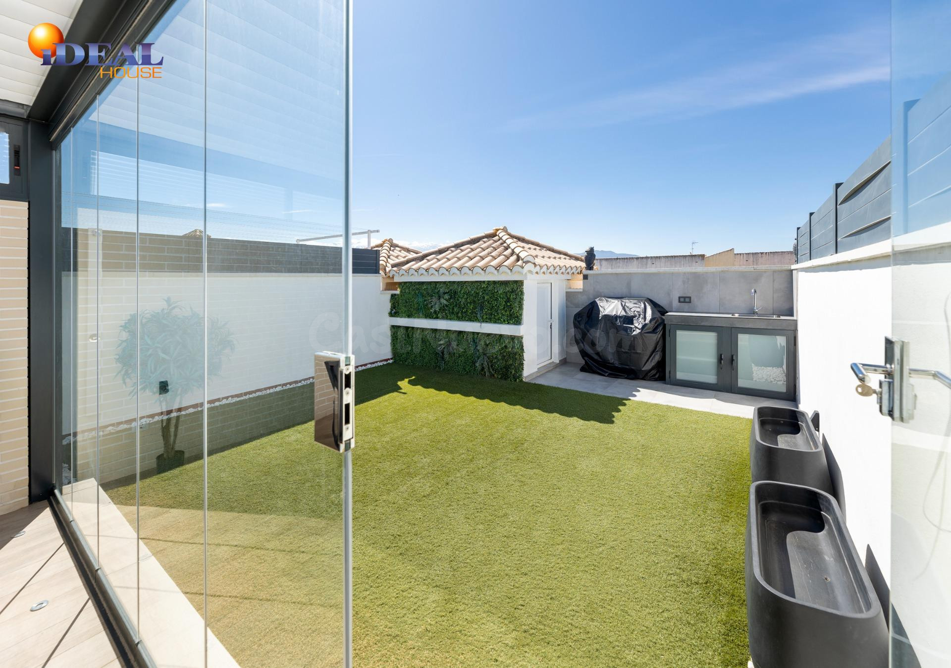 ÁTICO CON PERGOLA BIOCLIMATICA JUNTO AL METRO - foto 5