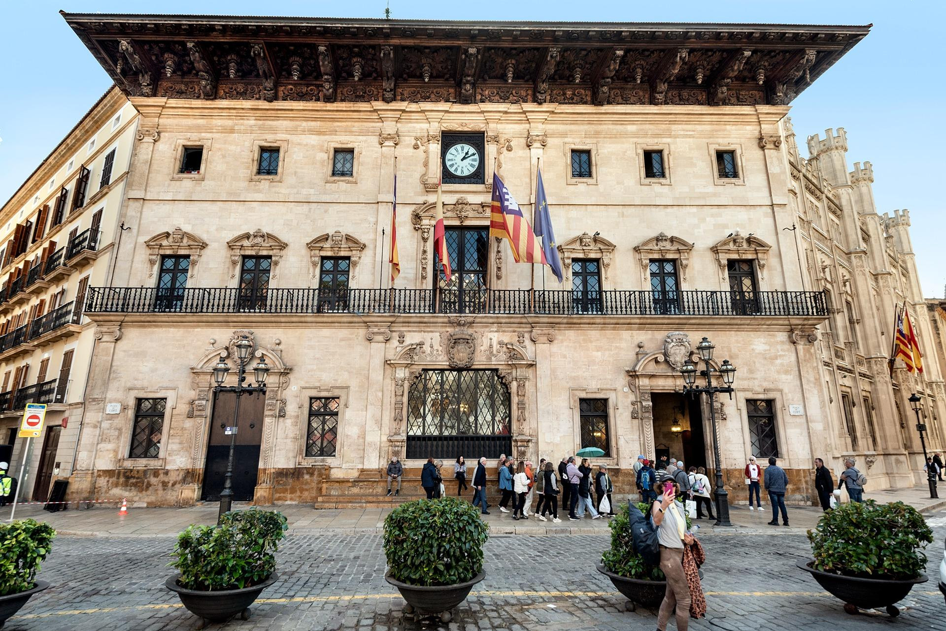 Edificio de 10 viviendas en venta en el casco antiguo de Pal - foto 4