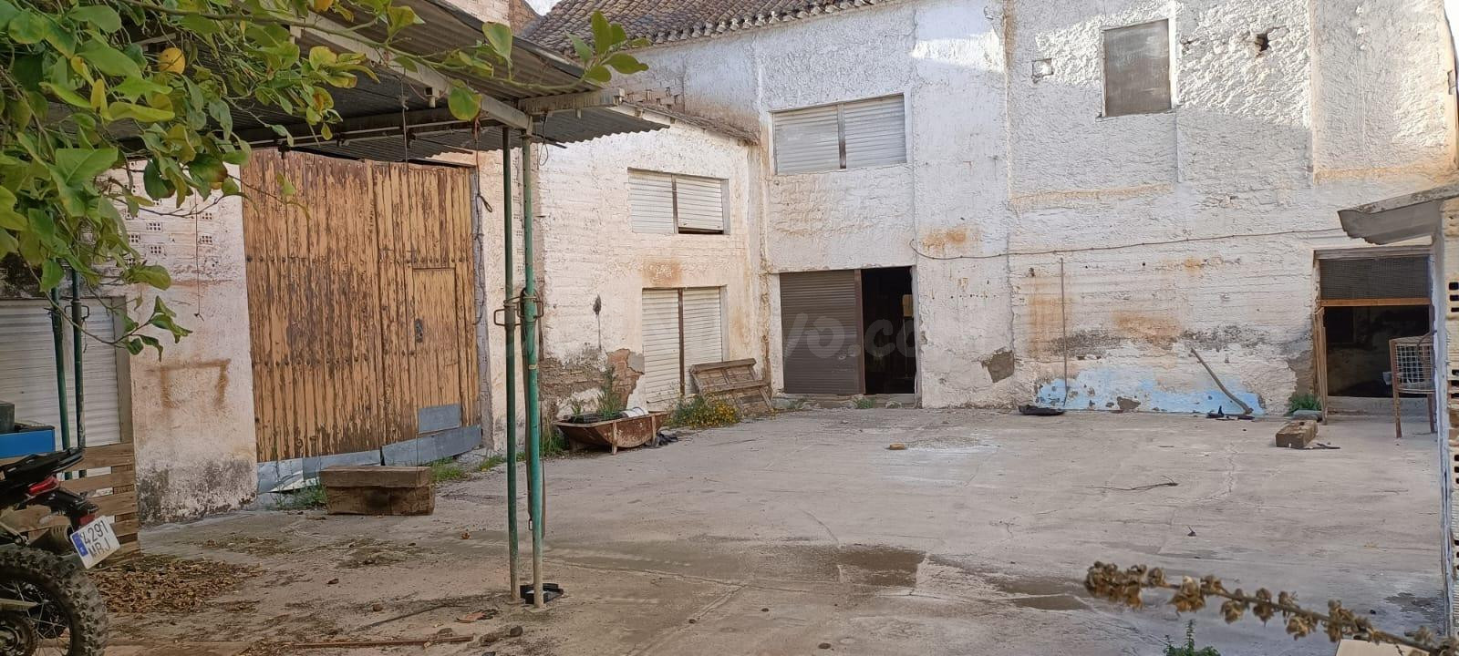 SOLAR URBANO EN EL CENTRO DE CHURRIANA DE LA VEGA - foto 5