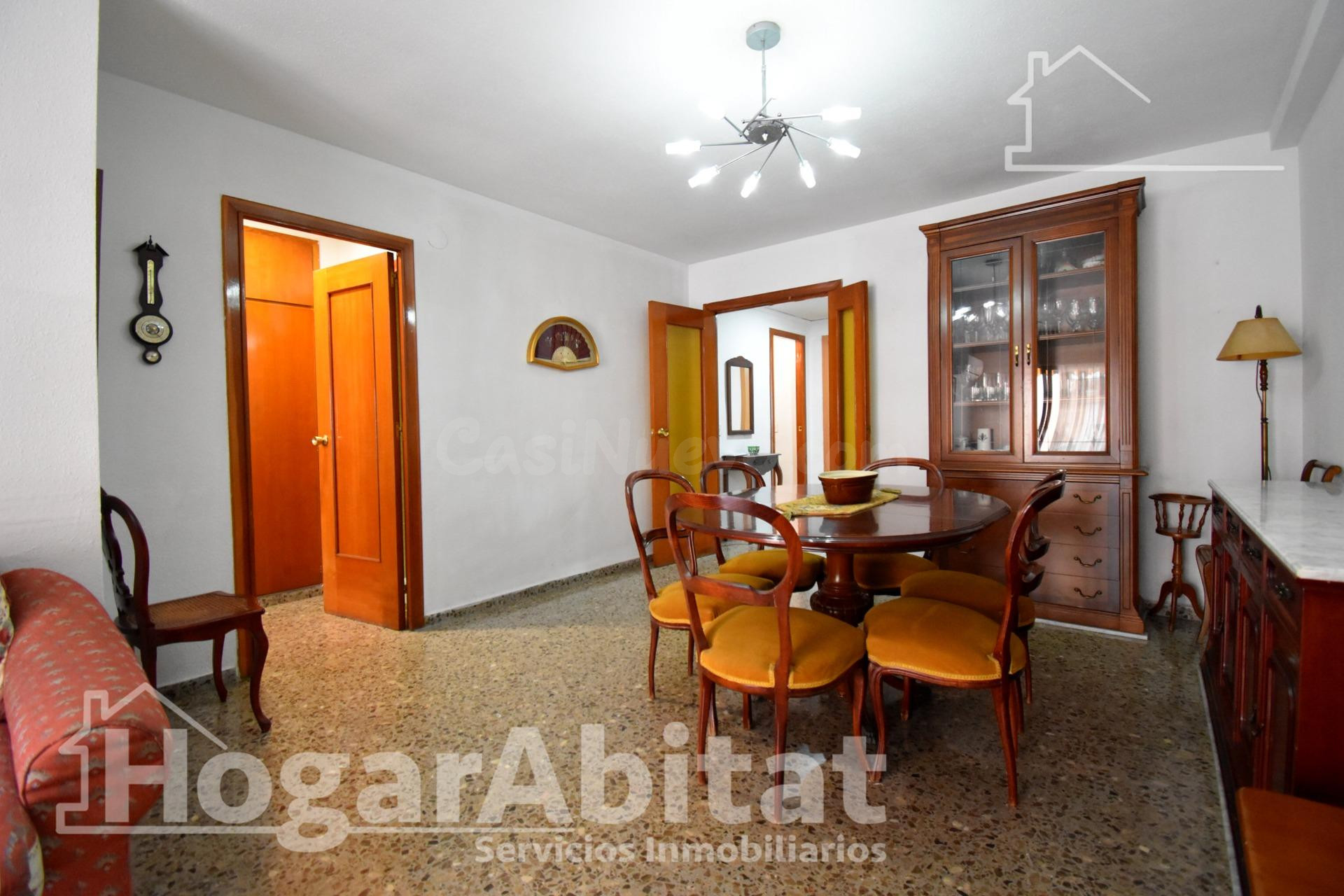 EXTERIOR DE CUATRO DORMITORIOS CON BALCÓN JUNTO AL PASEO DE  - foto 4