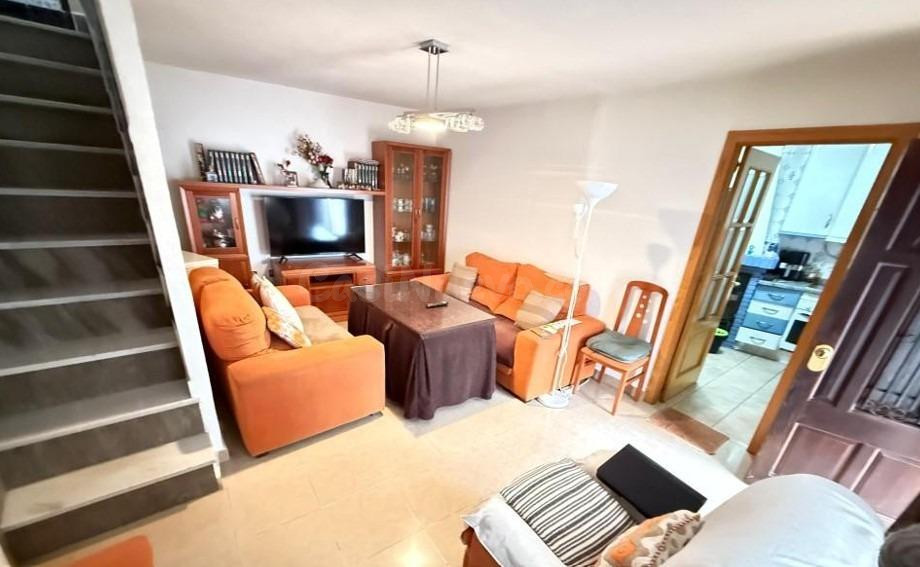 Casa con encanto y gran terraza en Otívar, a un paso de la c - foto 3