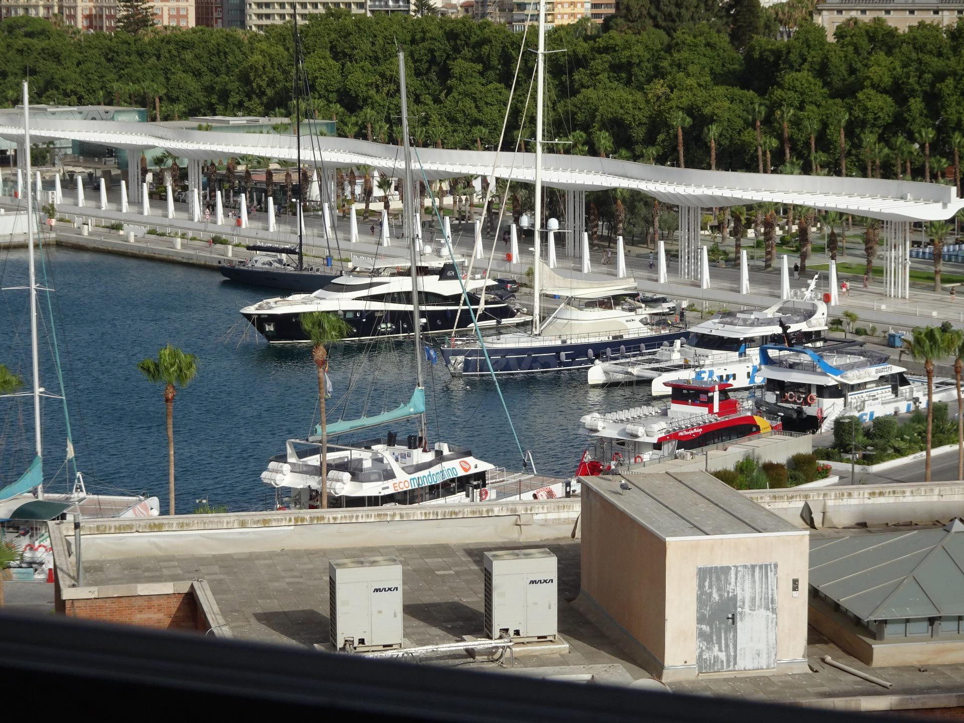 Piso en La Malagueta junto al Muelle Uno.
