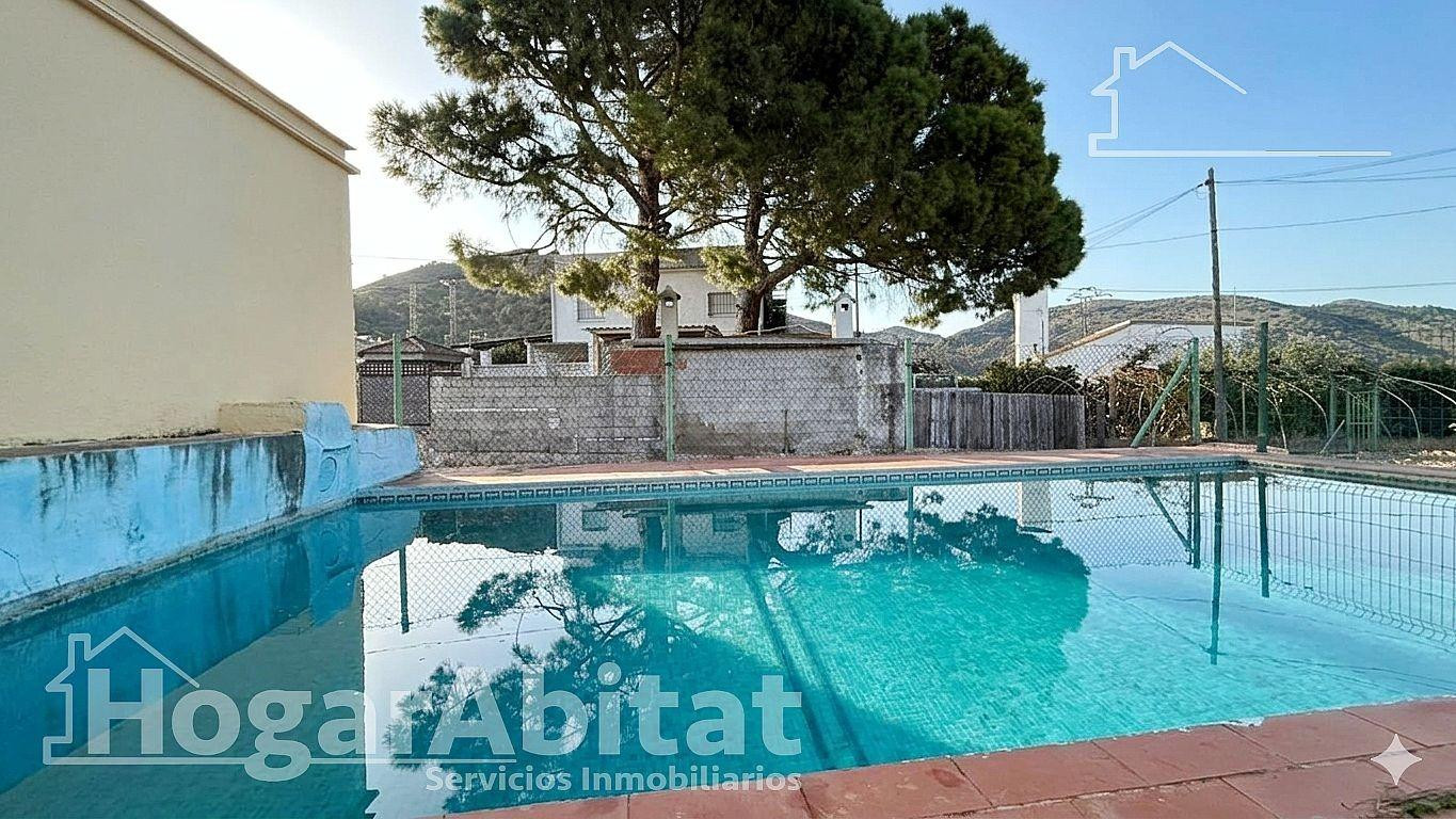 ¡VISTAS A LAS MONTAÑAS! CHALET CON PISCINA PRIVADA, TERRAZA, - foto 3