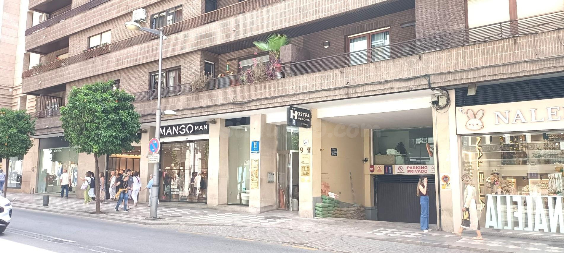 Oficina en pleno centro Recogidas con 5 despachos y sala de  - foto 2
