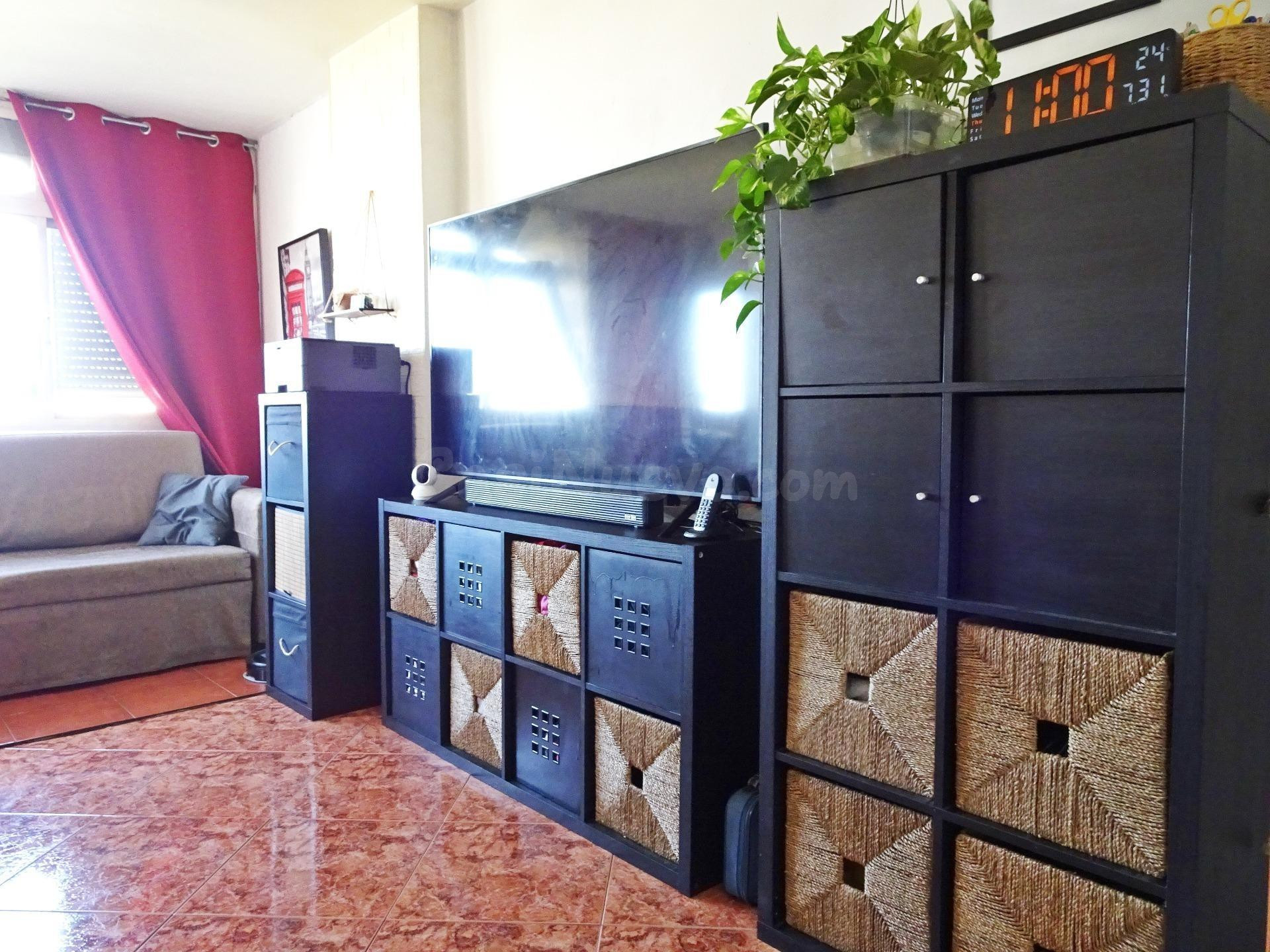 Luminoso piso en esquina frente a Vialia y a 15 minutos del  - foto 3