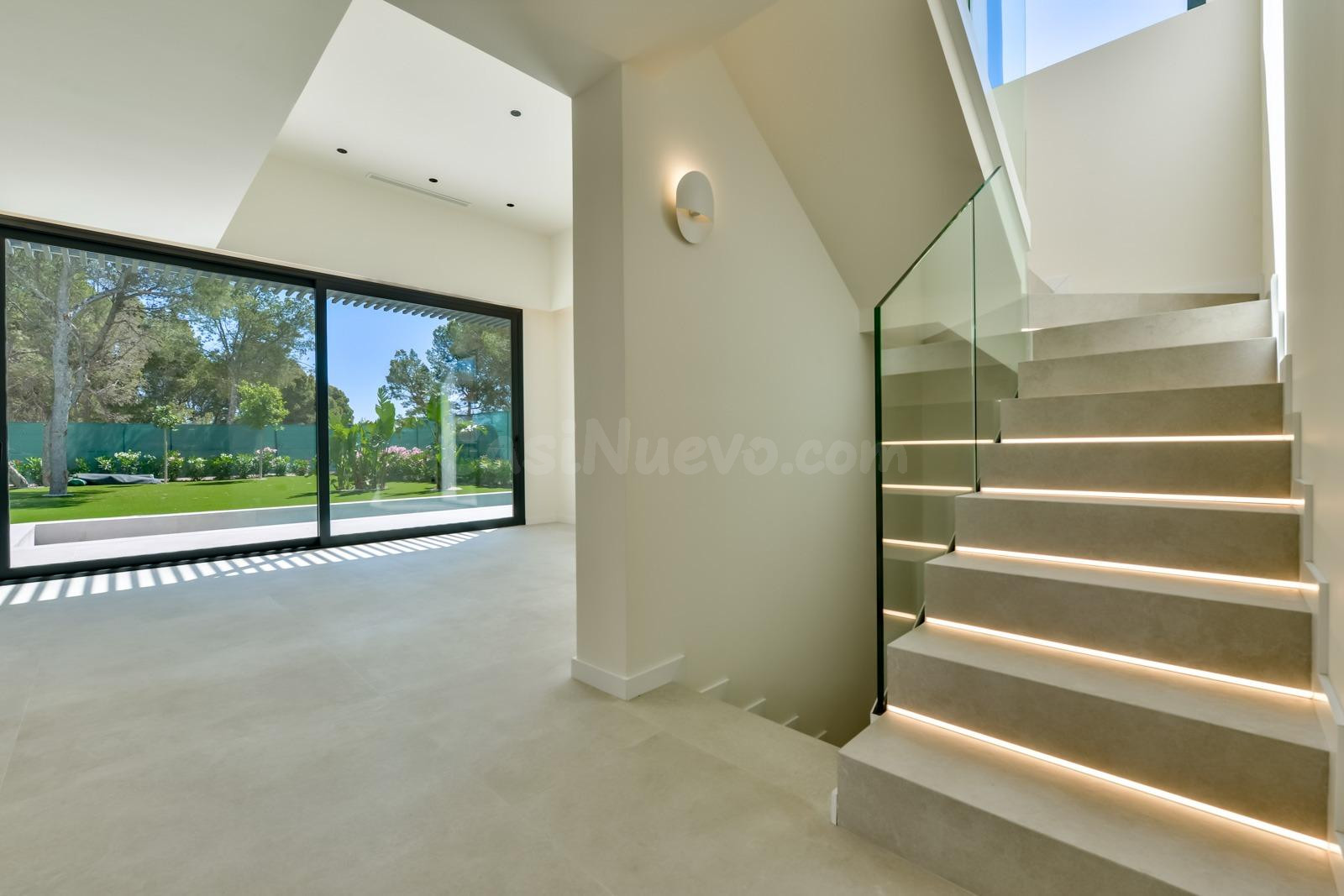 VILLA DE 3 DORMITORIOS CON PISCINA PRIVADA EN FINESTRAT - foto 4