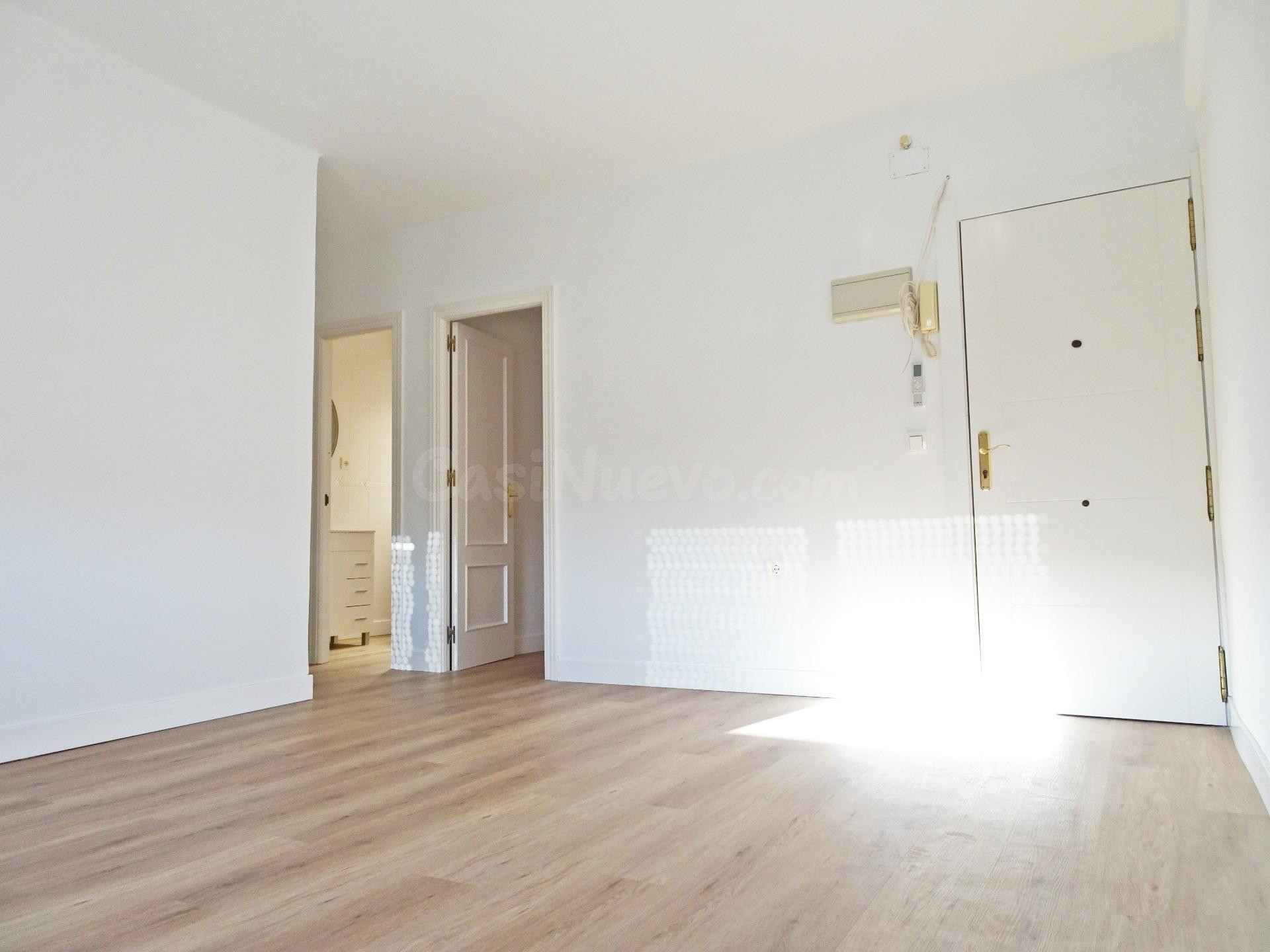 Piso reformado a 5 minutos andando del Vialia - foto 4