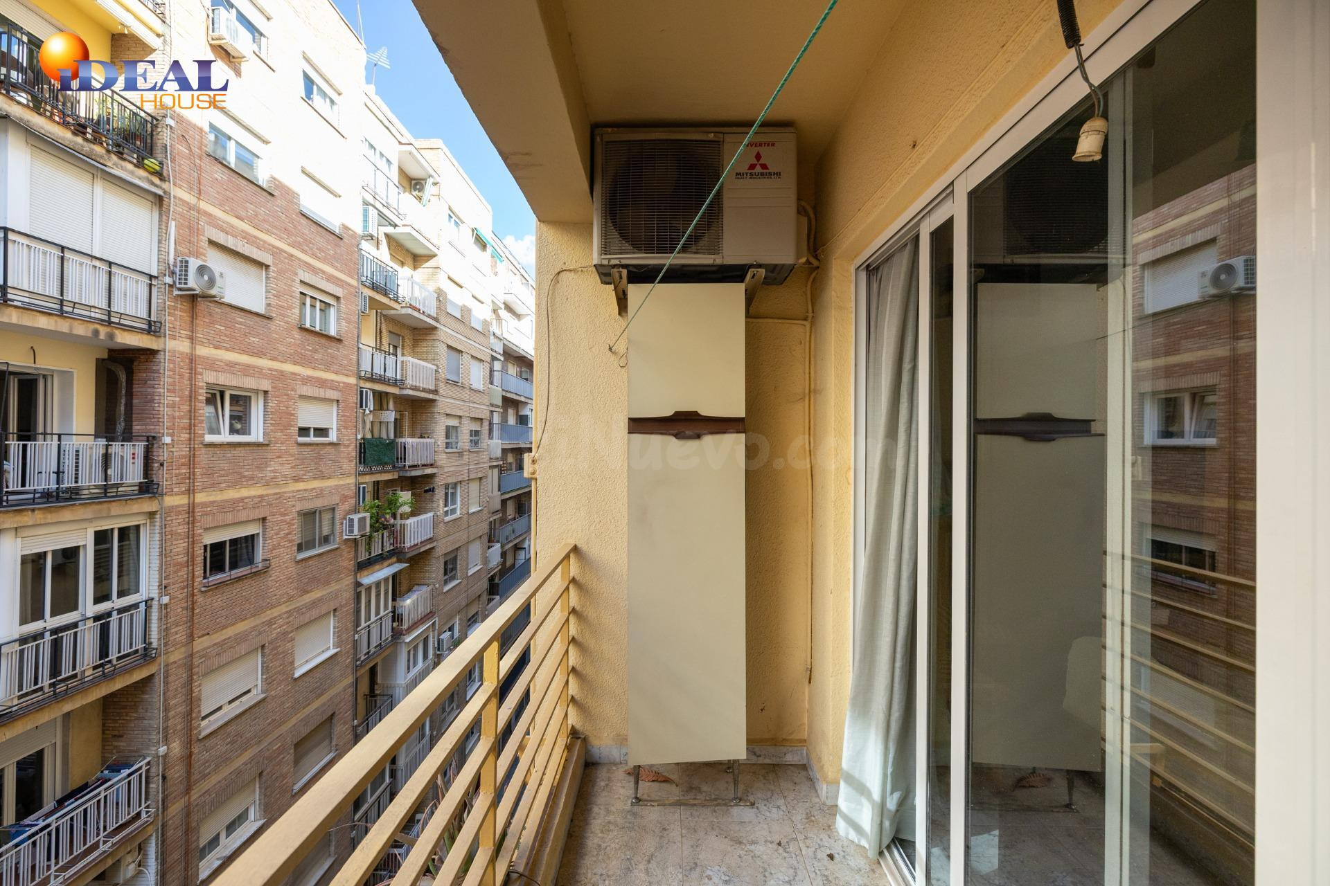 Piso 6 habitaciones 84m² en venta - Camino de ronda - foto 2