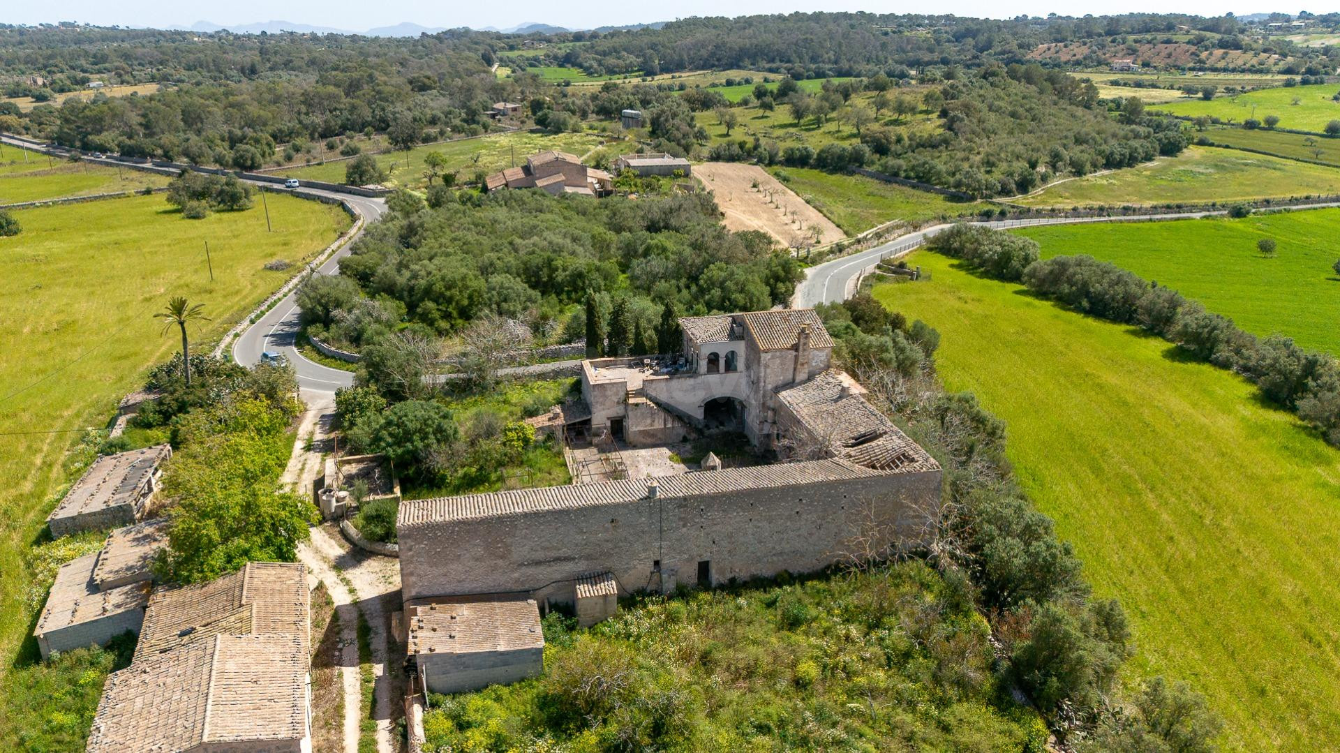 Posesión mallorquina en venta en Pina - foto 2