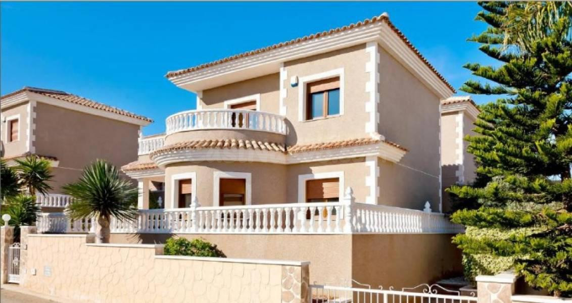 Villa 3 habitaciones 135m² en venta - Los altos