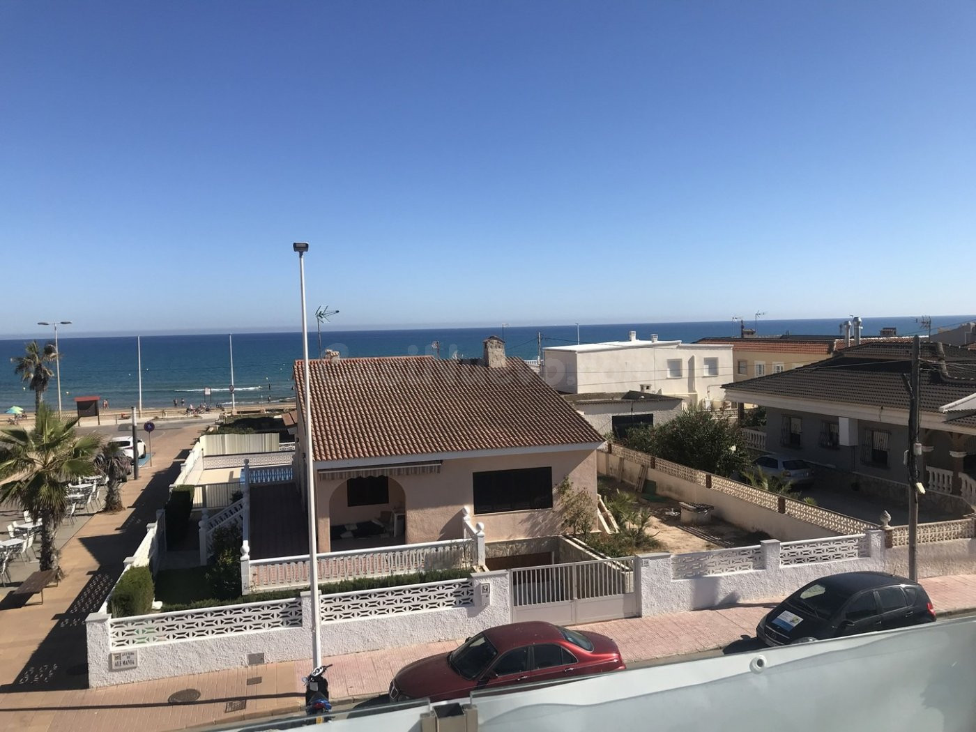 A 60 m DE LA PLAYA Y CON VISTAS AL MAR!!! - foto 3
