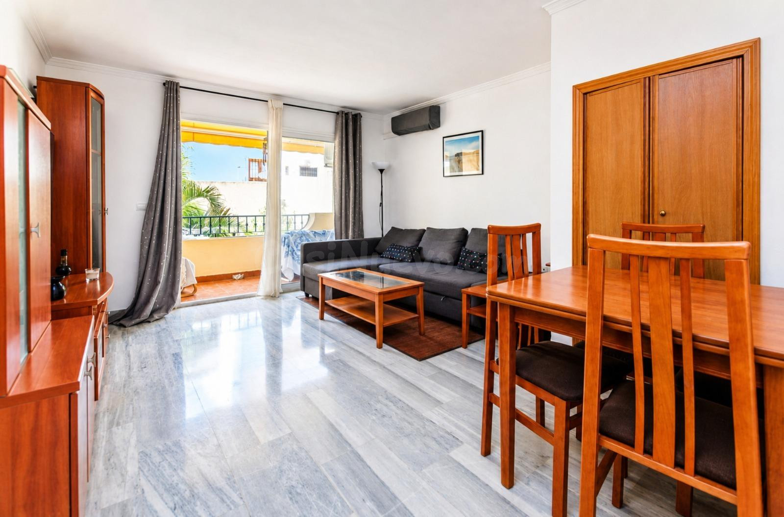 Excelente piso-dúplex con 2 dormitorios, baño y aseo. Plaza  - foto 2