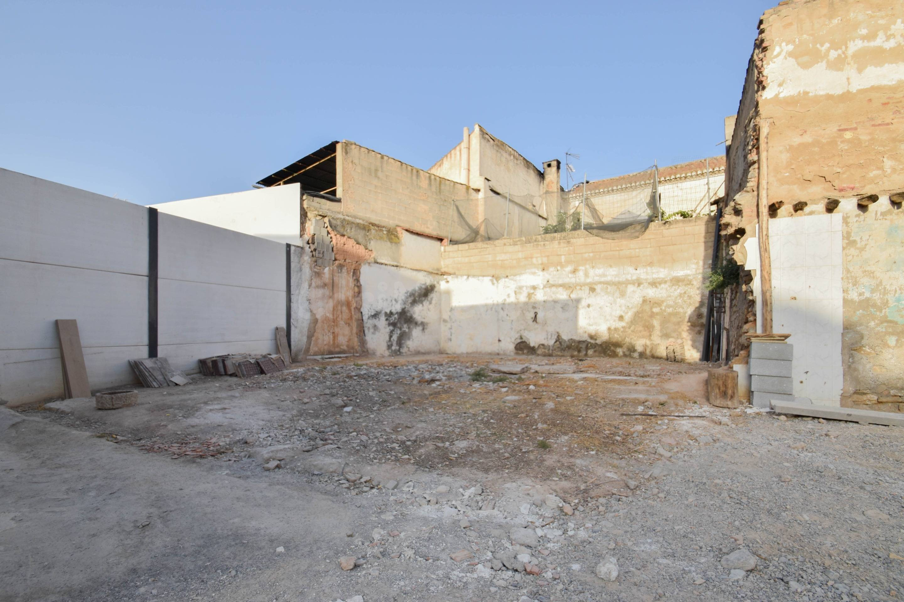 ¡532 m2 DE POSIBILIDADES EN PLENO CENTRO DE ATARFE! - foto 3