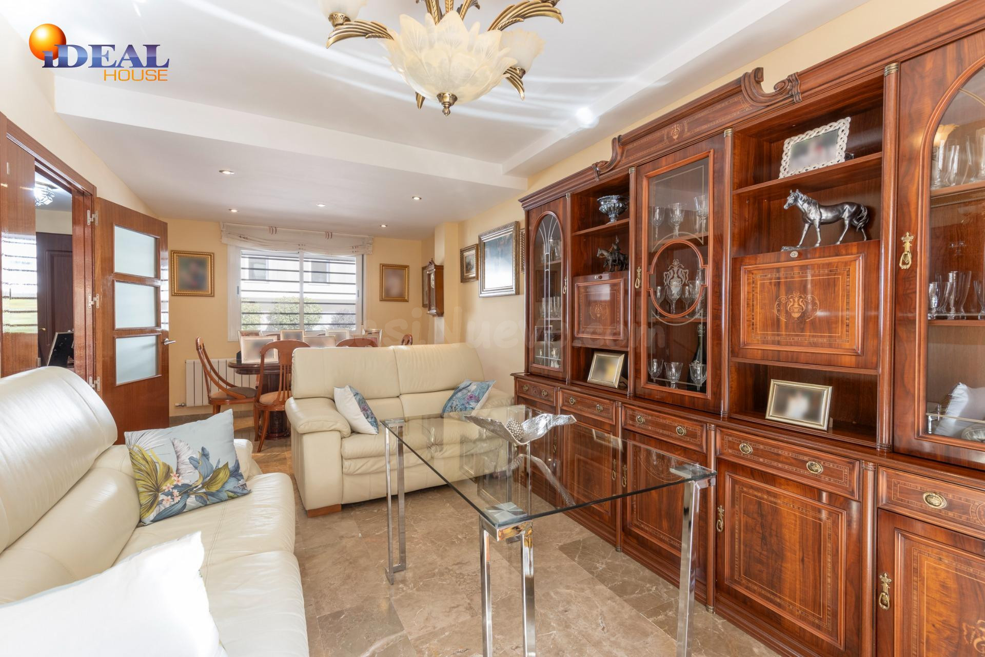 ¡EXCLUSIVA VIVIENDA UNIFAMILIAR CON PATIO PRIVADO EN ARMILLA - foto 5