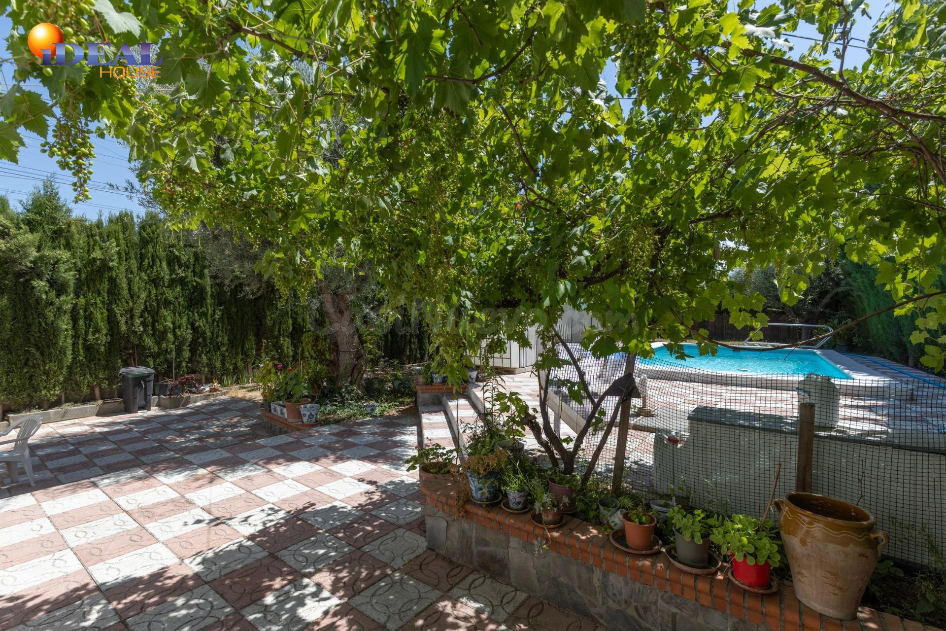 Chalet independiente en venta en Urbanización Los Cerezos - foto 4