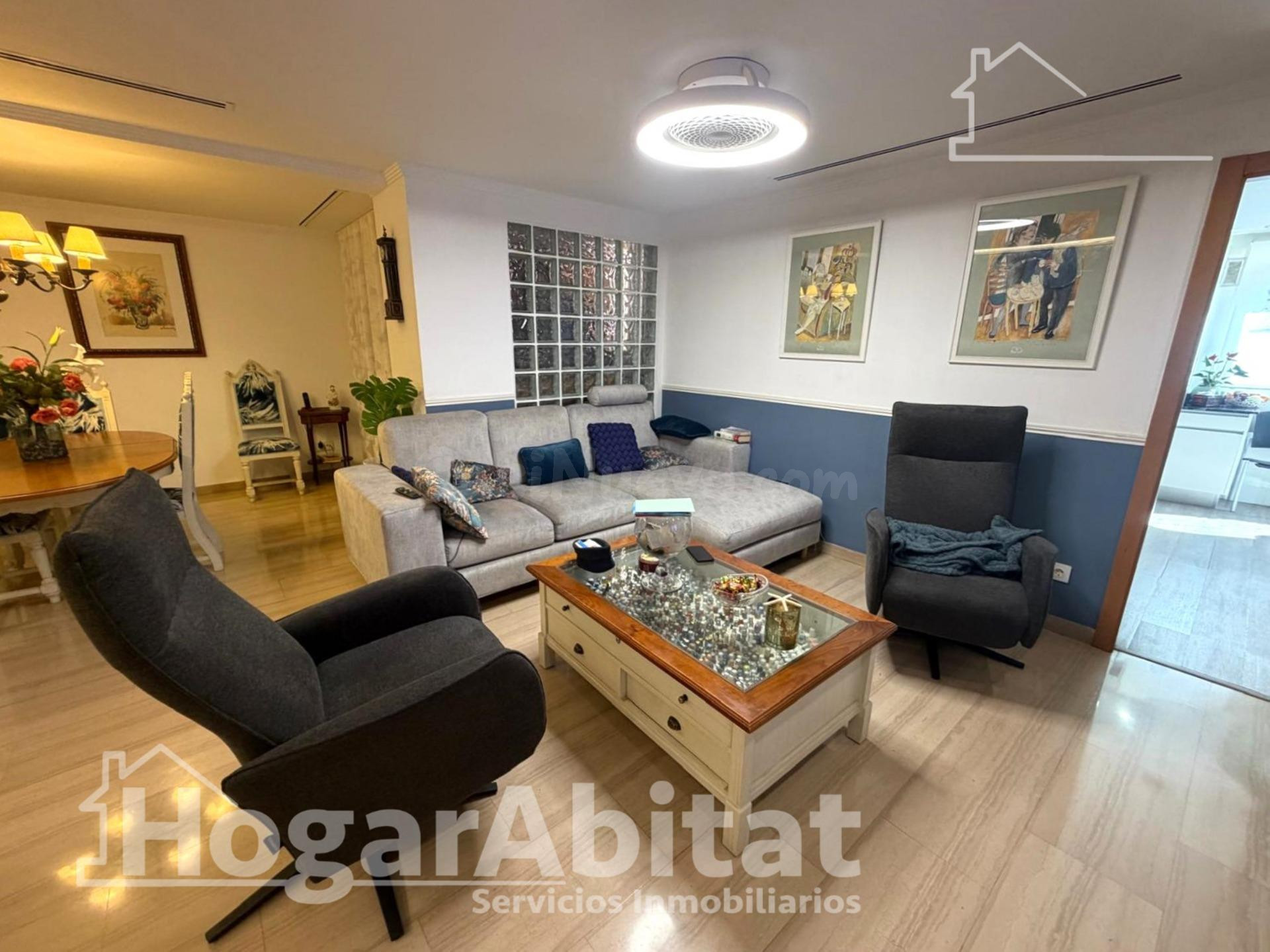 REFORMADO Y AMPLIO CON GARAJE, BALCÓN Y ASCENSOR - foto 4