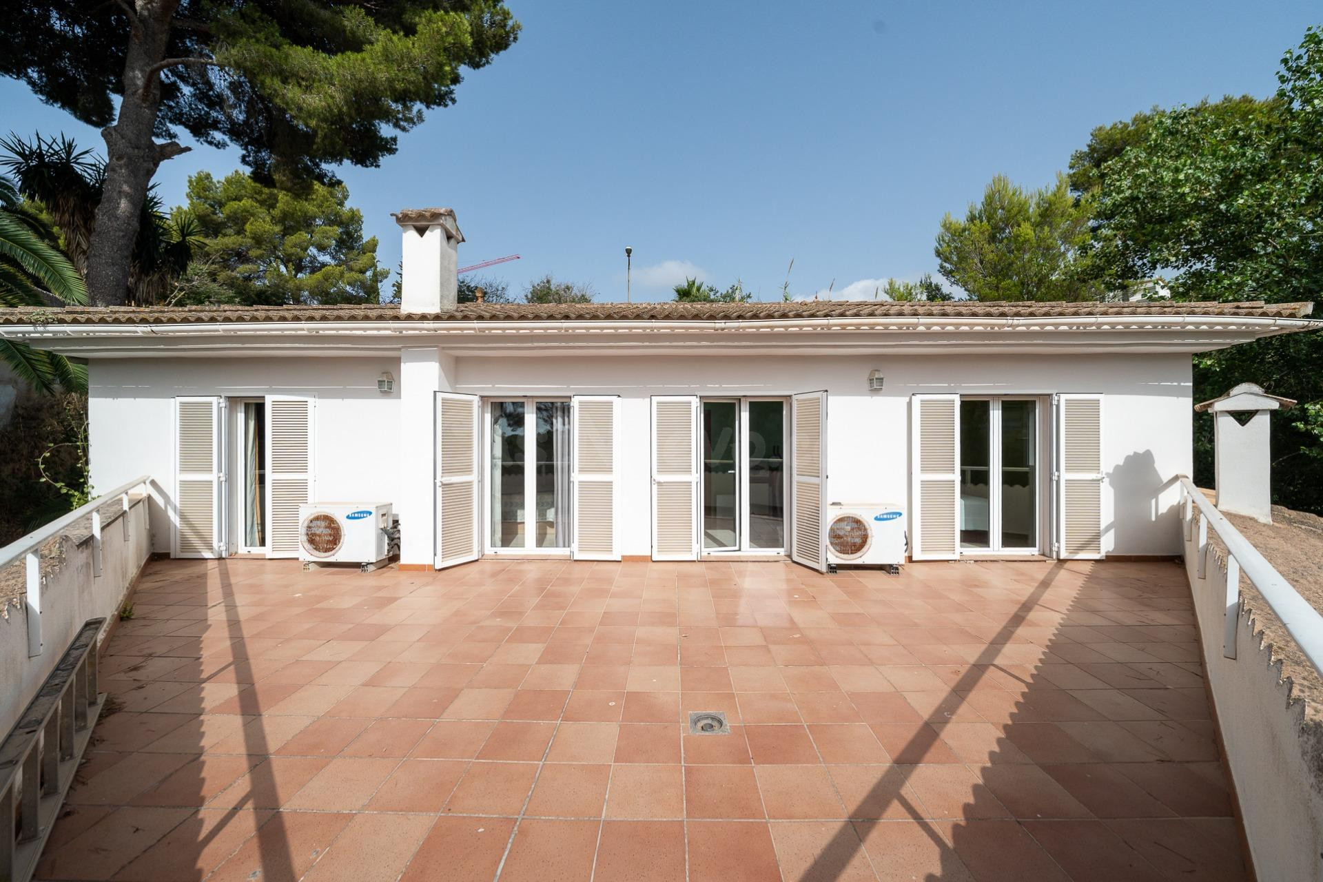 Chalet unifamiliar en Bendinat - foto 3