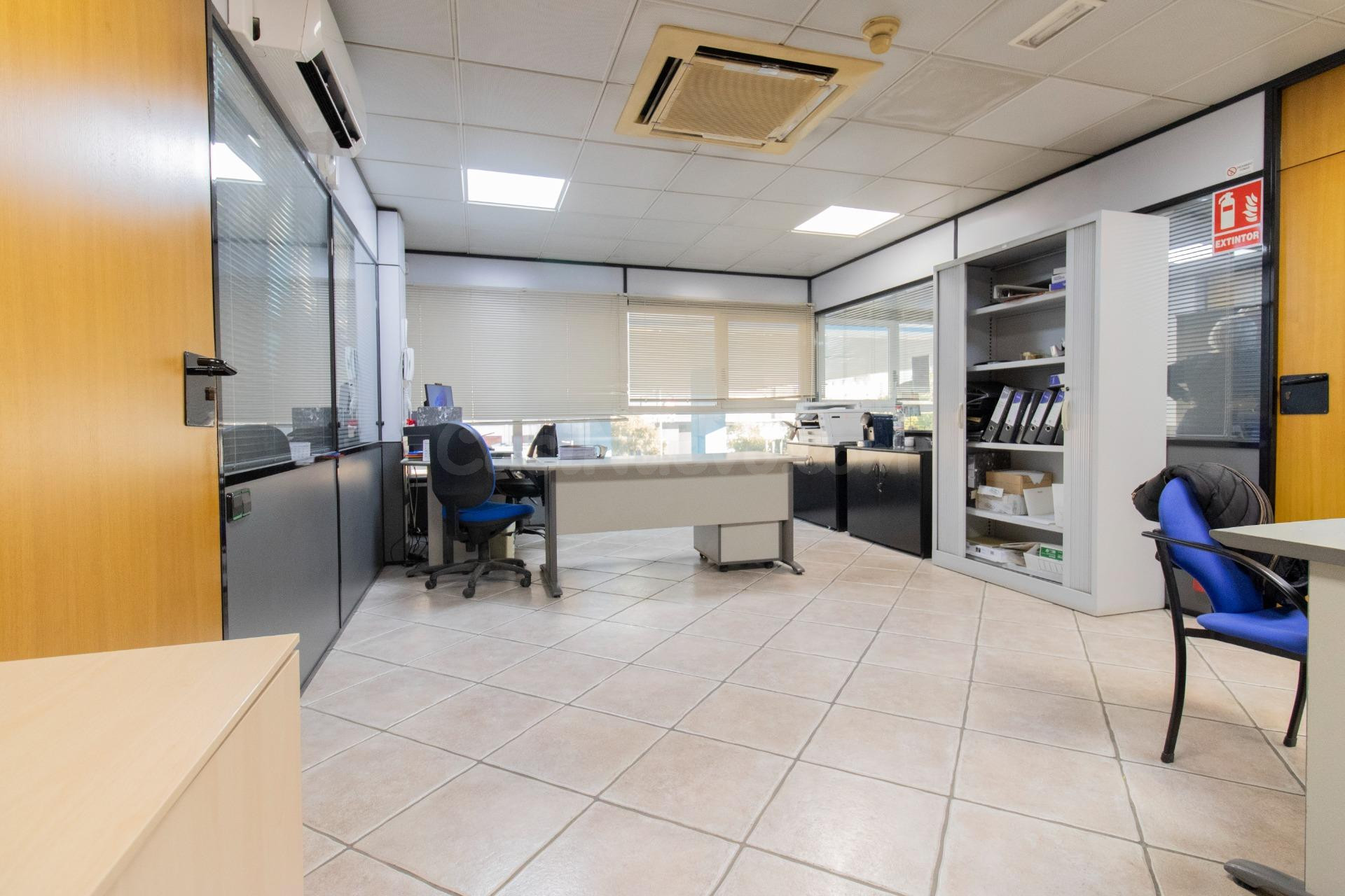 ALQUILER DE OFICINA EN MUSEROS! - foto 4