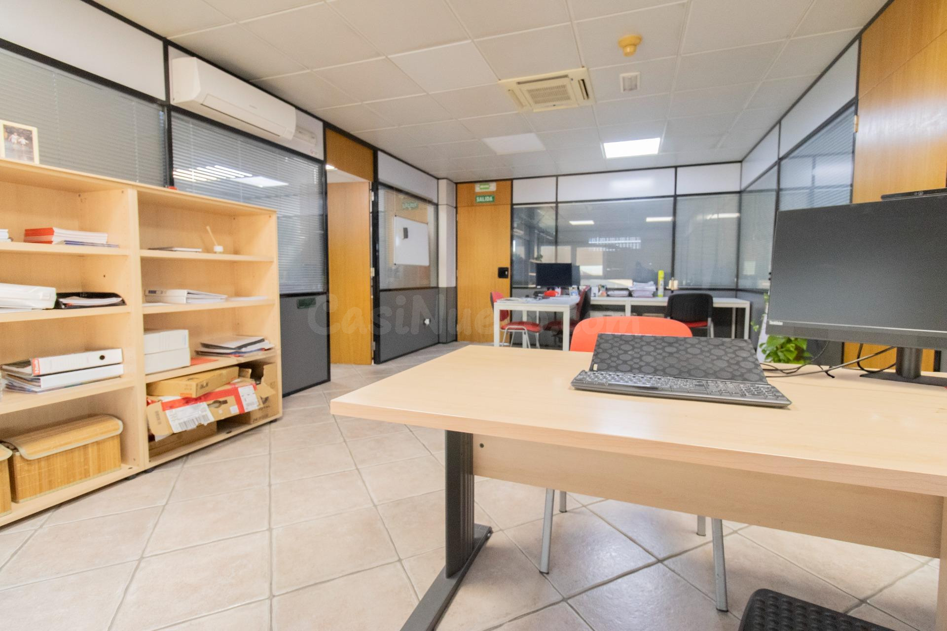 ALQUILER DE OFICINA EN MUSEROS! - foto 3