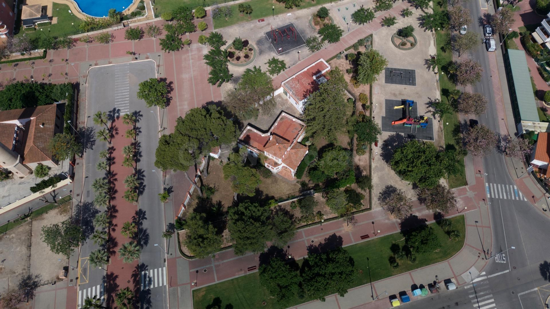 Villa junto al antiguo Faro de Canet - foto 3