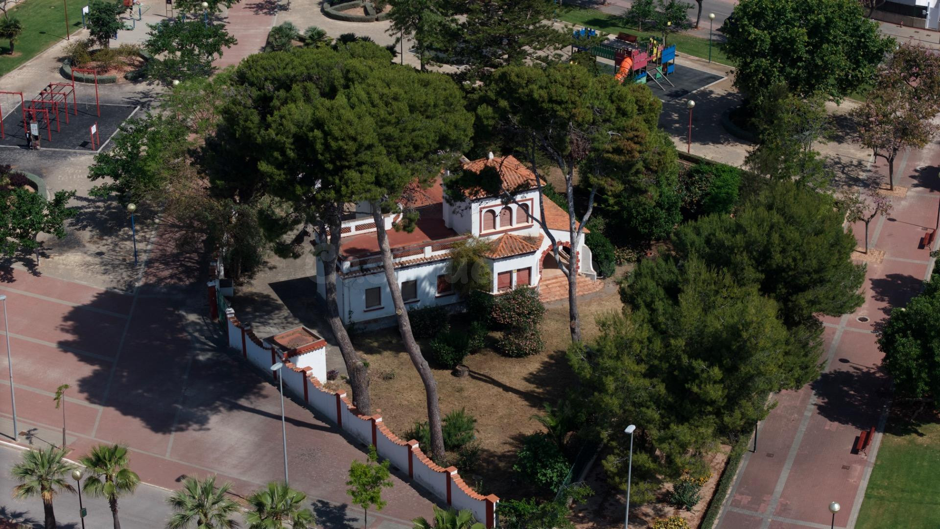 Villa junto al antiguo Faro de Canet - foto 4