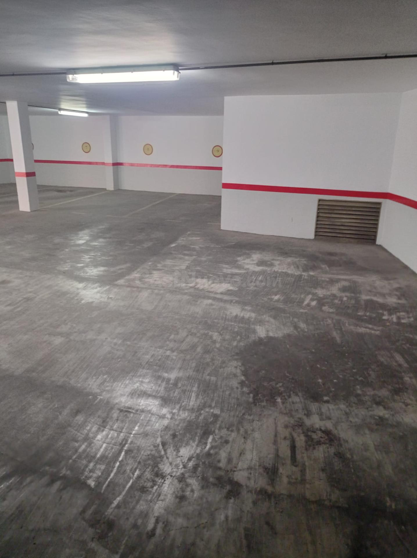 Venta de plaza de garaje en el centro. - foto 4