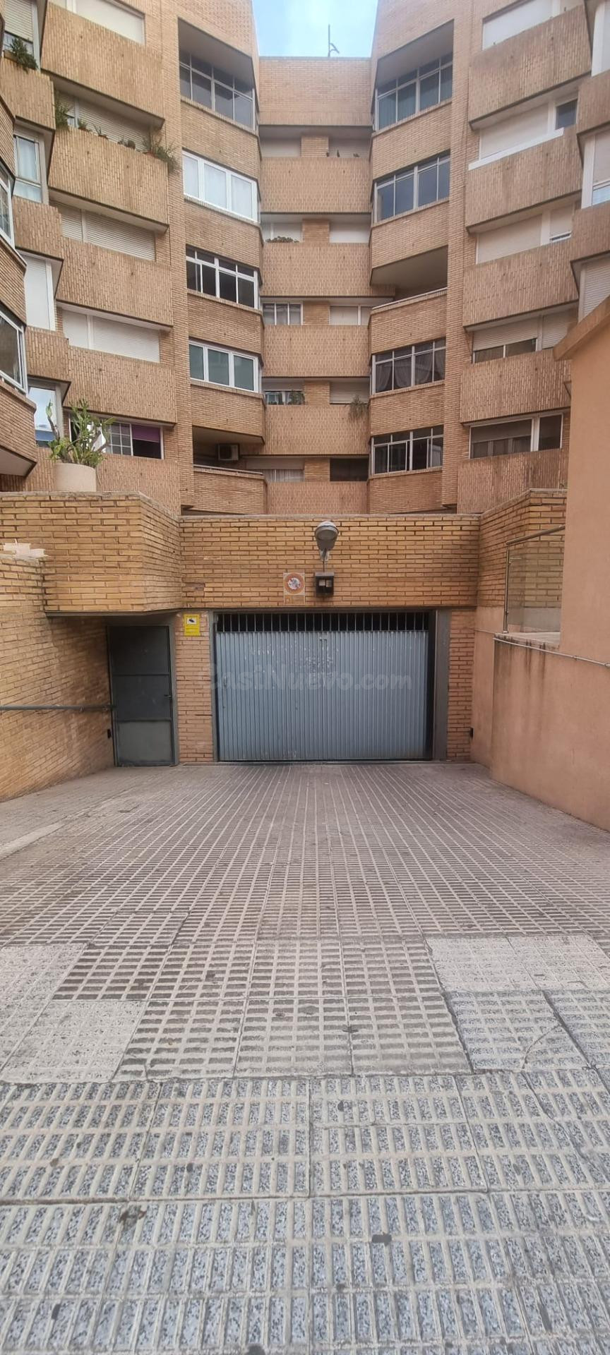 Plaza de garaje en Calle Carlos III - foto 3