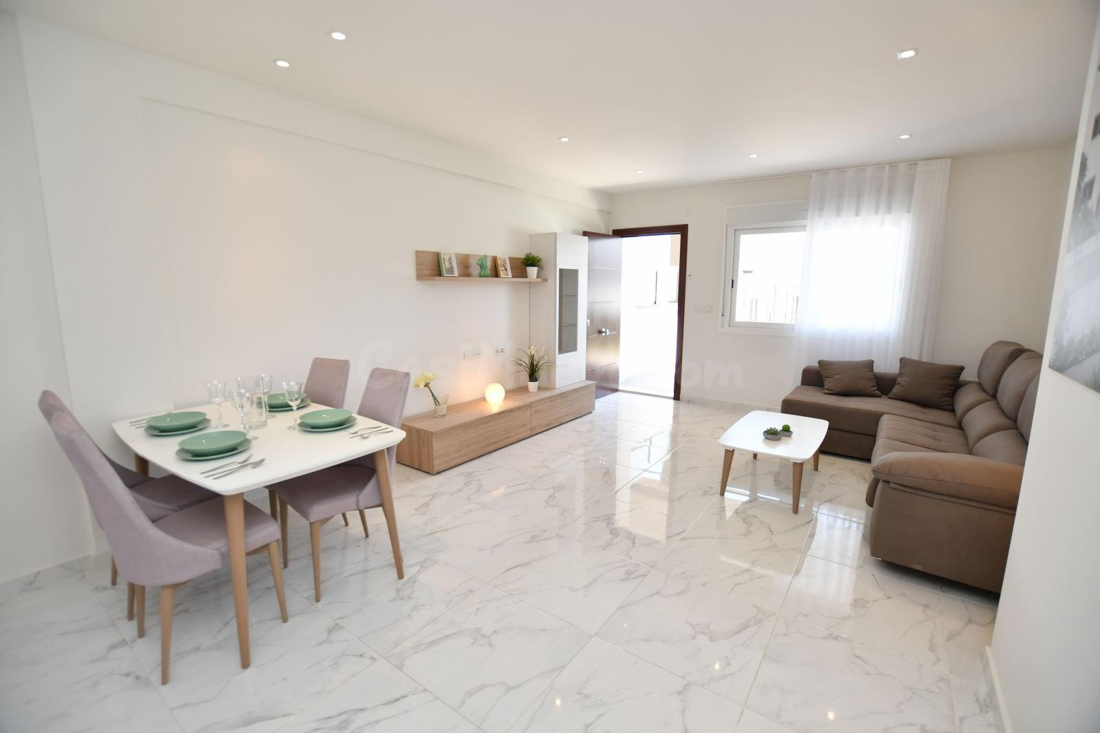 Bungalow de planta baja de 2 dormitorios a la venta en San M - foto 2
