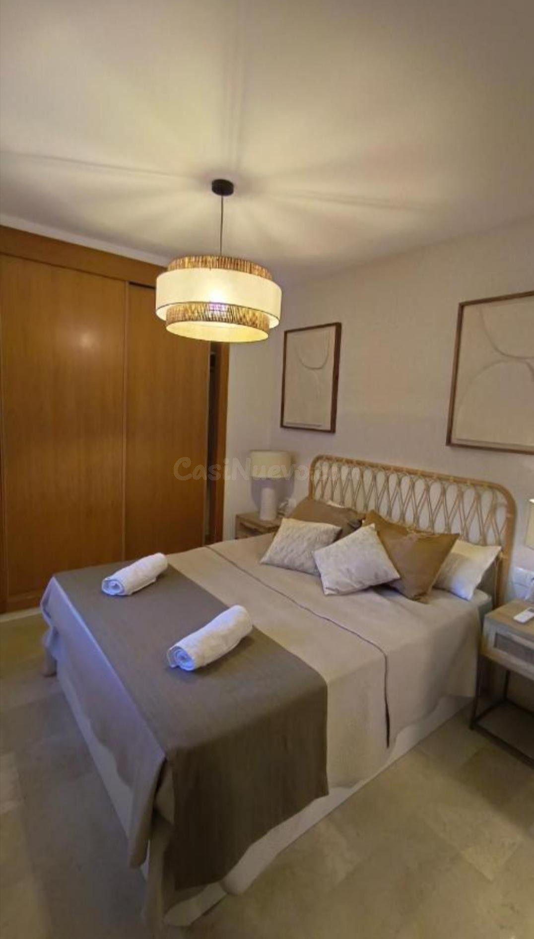 ¡Ven a visitar este interesante piso en Calle Ventura Rodrig - foto 2
