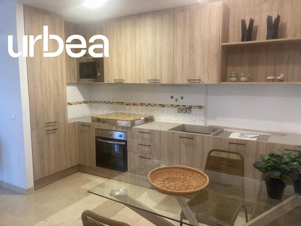 ¡Ven a visitar este interesante piso en Calle Ventura Rodrig - foto 5