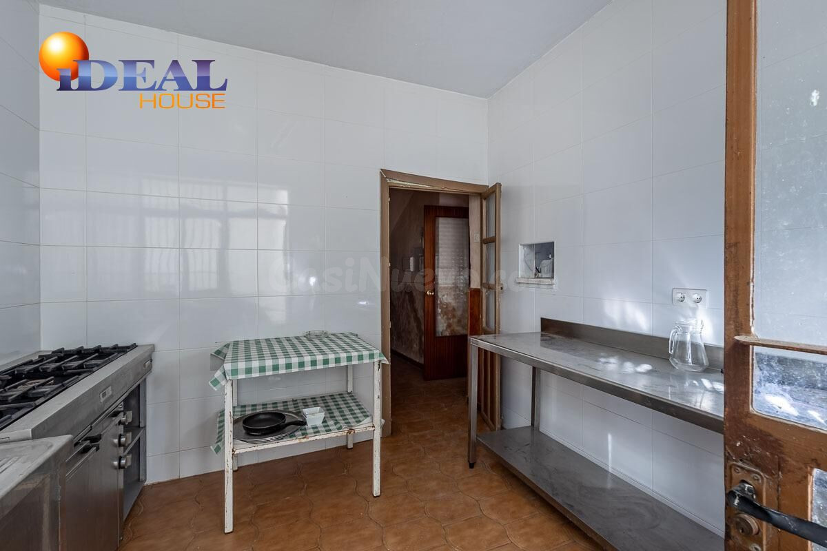 EDIFICIO CON VIVIENDA Y BAR RESTAURANTE EN CIJUELA. - foto 3