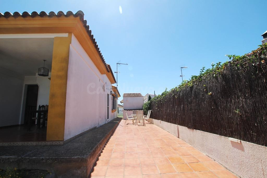 Chalet con Piscina en Zona Sur - foto 5