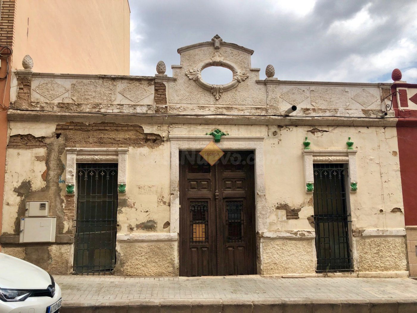 CASA PARA REFORMAR