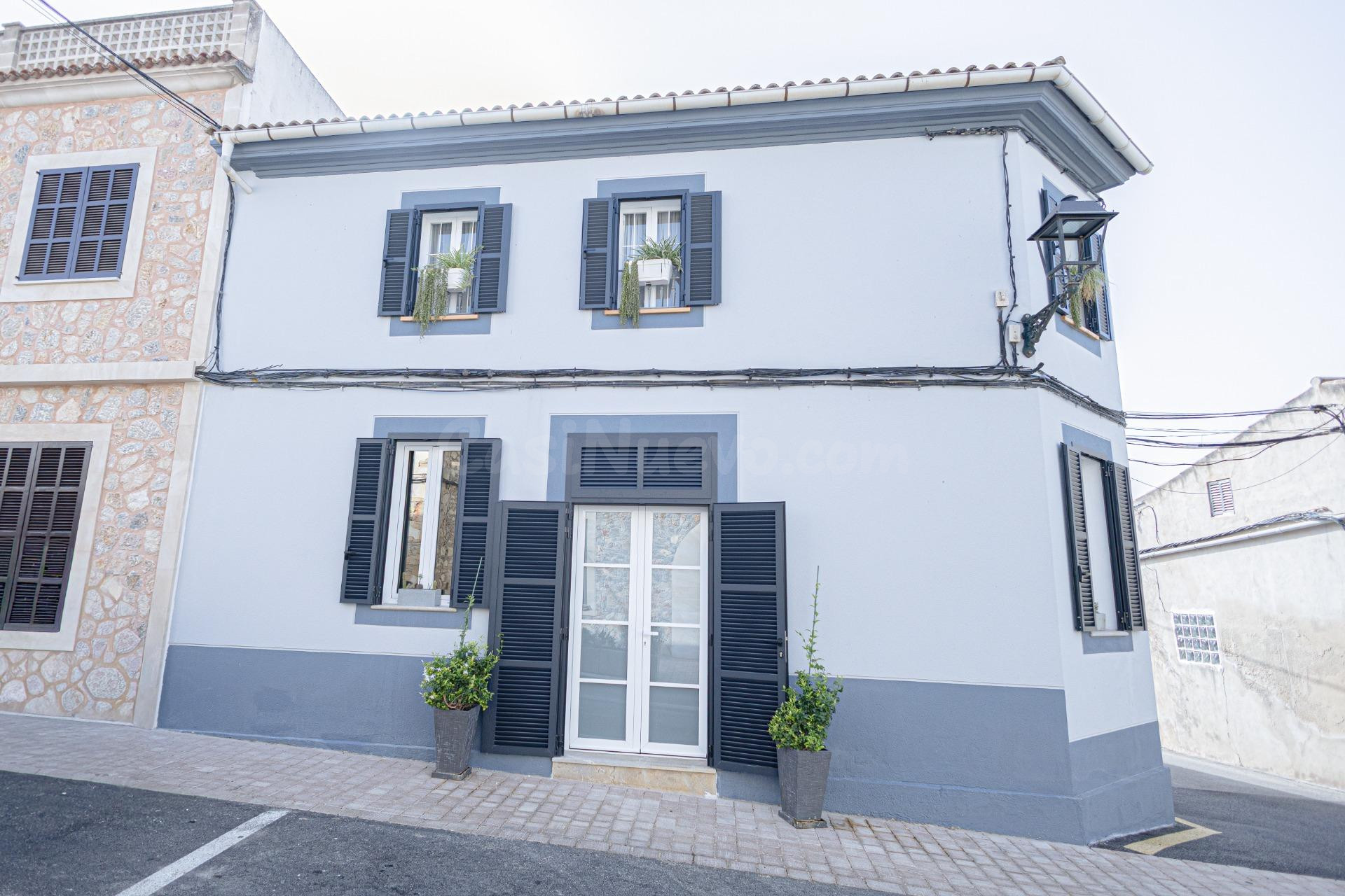 CASA MALLORQUINA CON ENCANTO Y VISTAS A LA SERRA TRAMUNTANA 