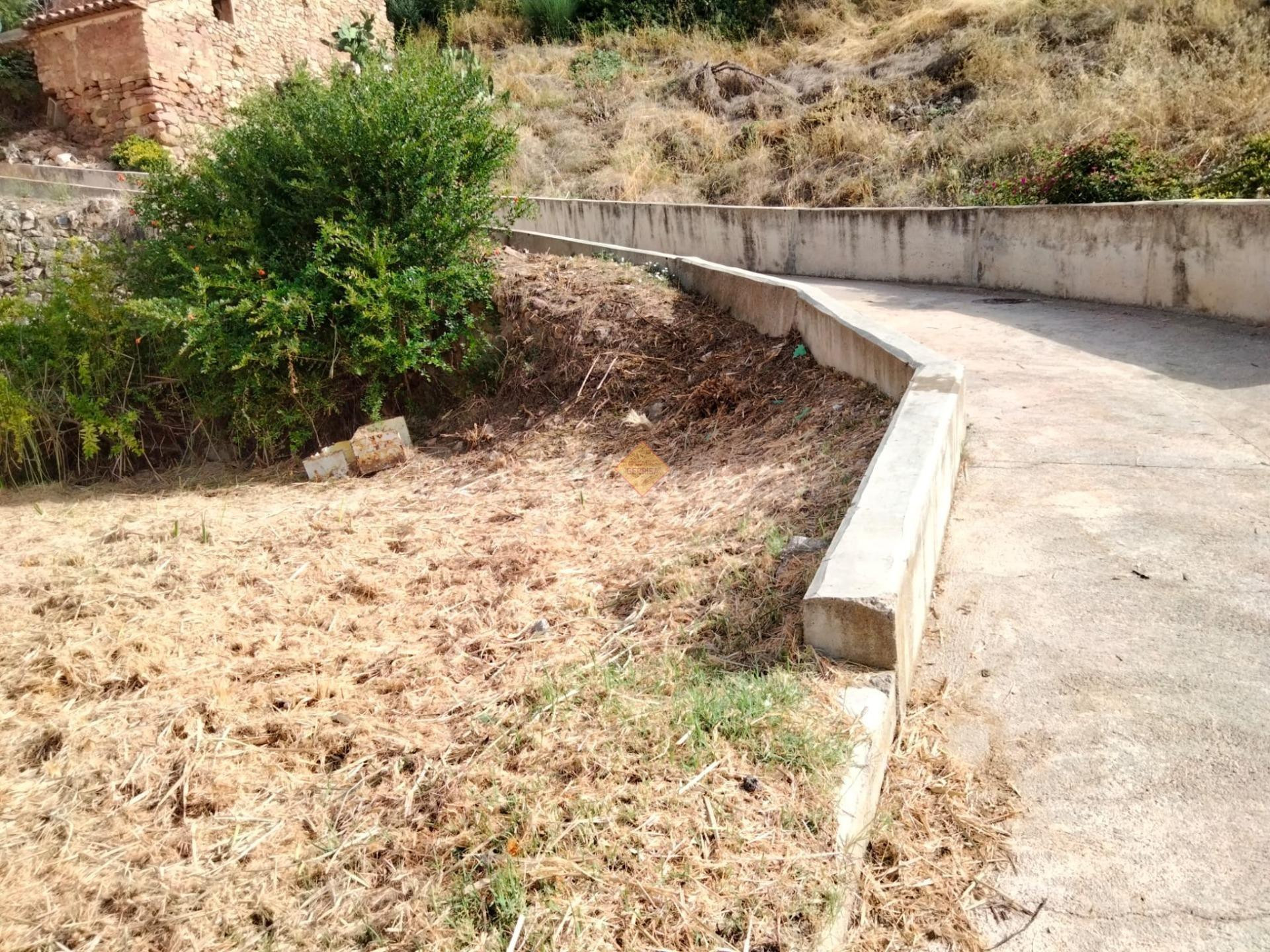 SE VENDE SOLAR URBANO EN TUEJAR !!!!! (ALCANTARILLADO PREPAR - foto 3