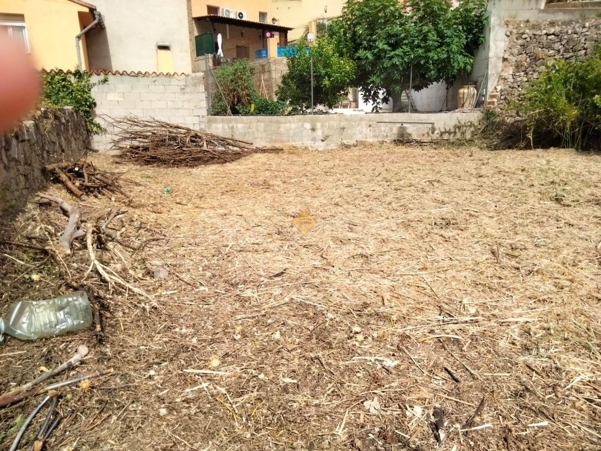 SE VENDE SOLAR URBANO EN TUEJAR !!!!! (ALCANTARILLADO PREPAR - foto 4
