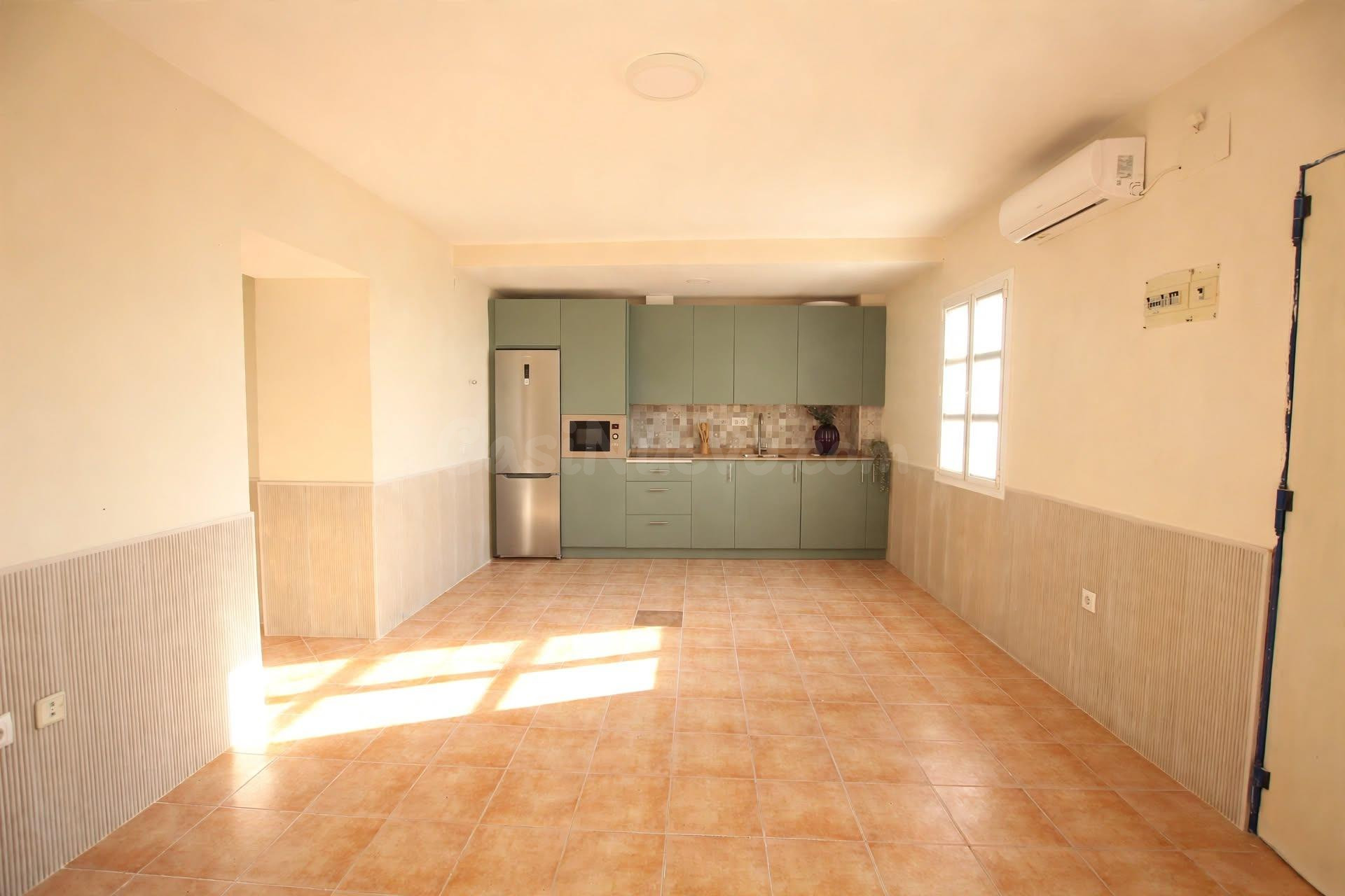 VIVIENDA CON LICENCIA TURISTICA EN ZONA CENTRO - foto 2