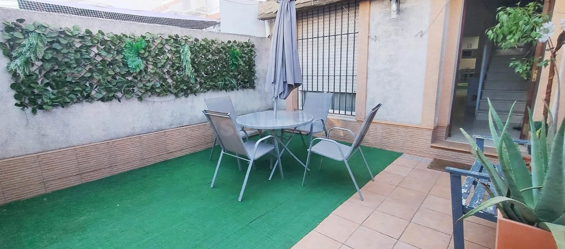 UNIFAMILIAR ADOSADO EN ZONA OESTE - foto 3