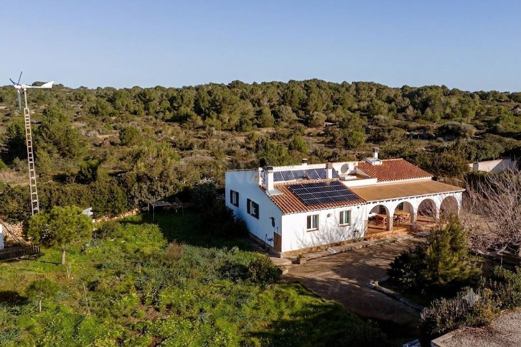 ¡TU REFUGIO DE PAZ E INDEPENDENCIA EN CALA MORELL, CIUTADELL - foto 2