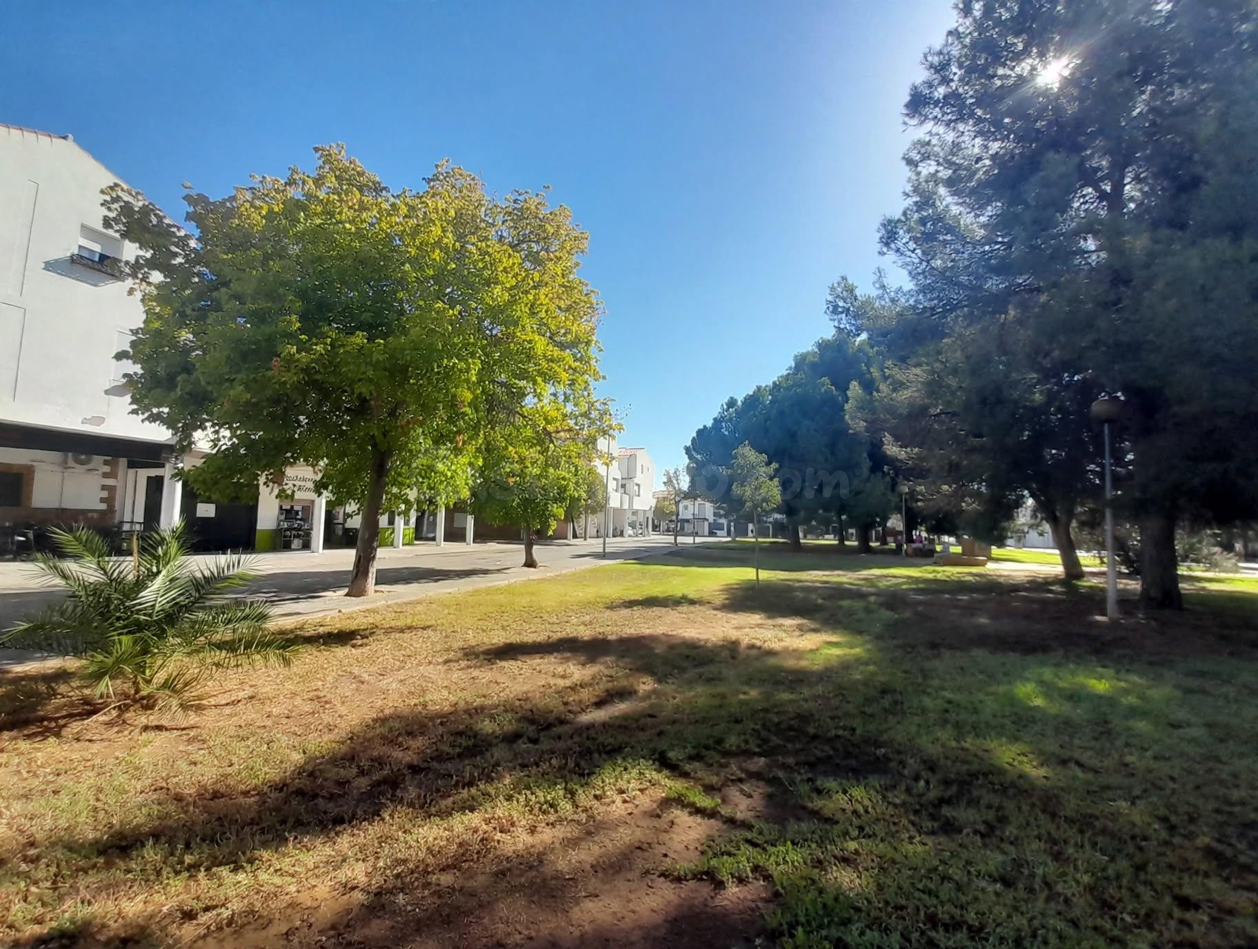 DÚPLEX CON PATIO ZONA ESTE