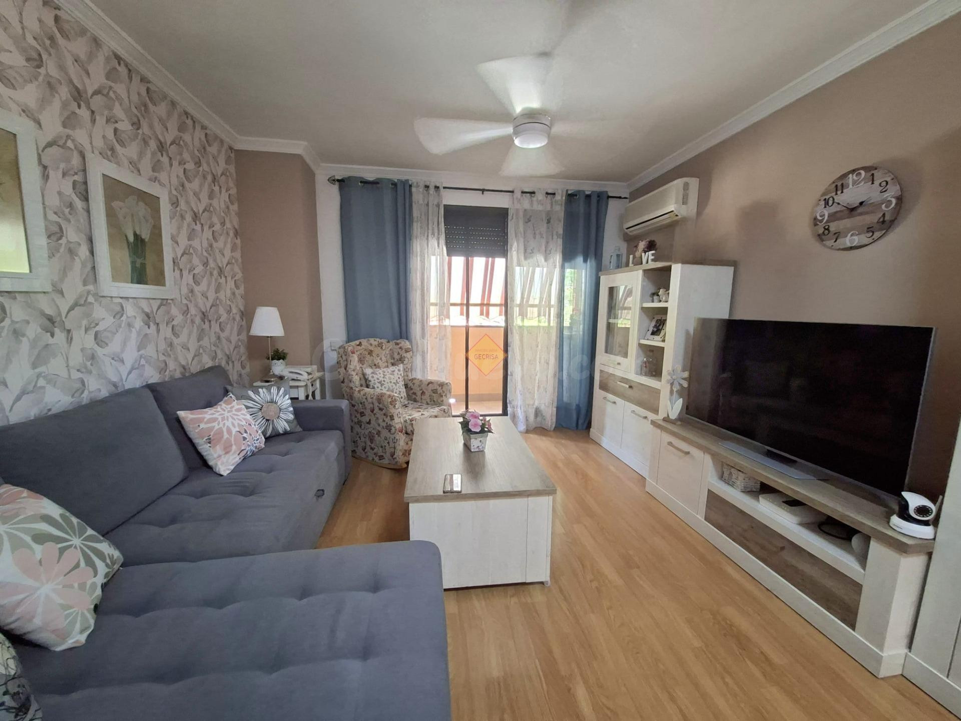 SE VENDE FANTÁSTICO PISO REFORMADO EN BURJASSOT CON TRASTERO - foto 4