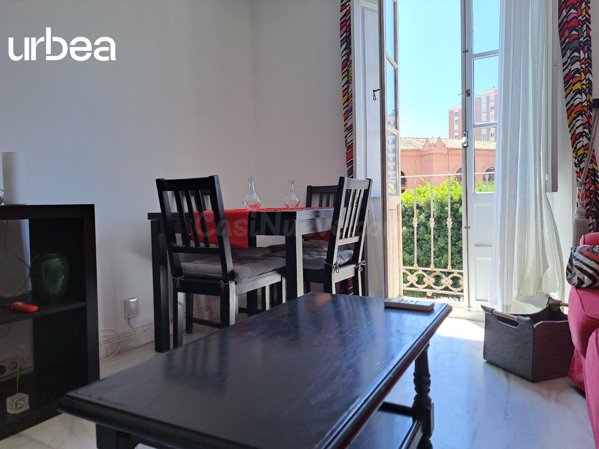 Vivienda en alquiler en la Malagueta con vistas a la plaza d - foto 3
