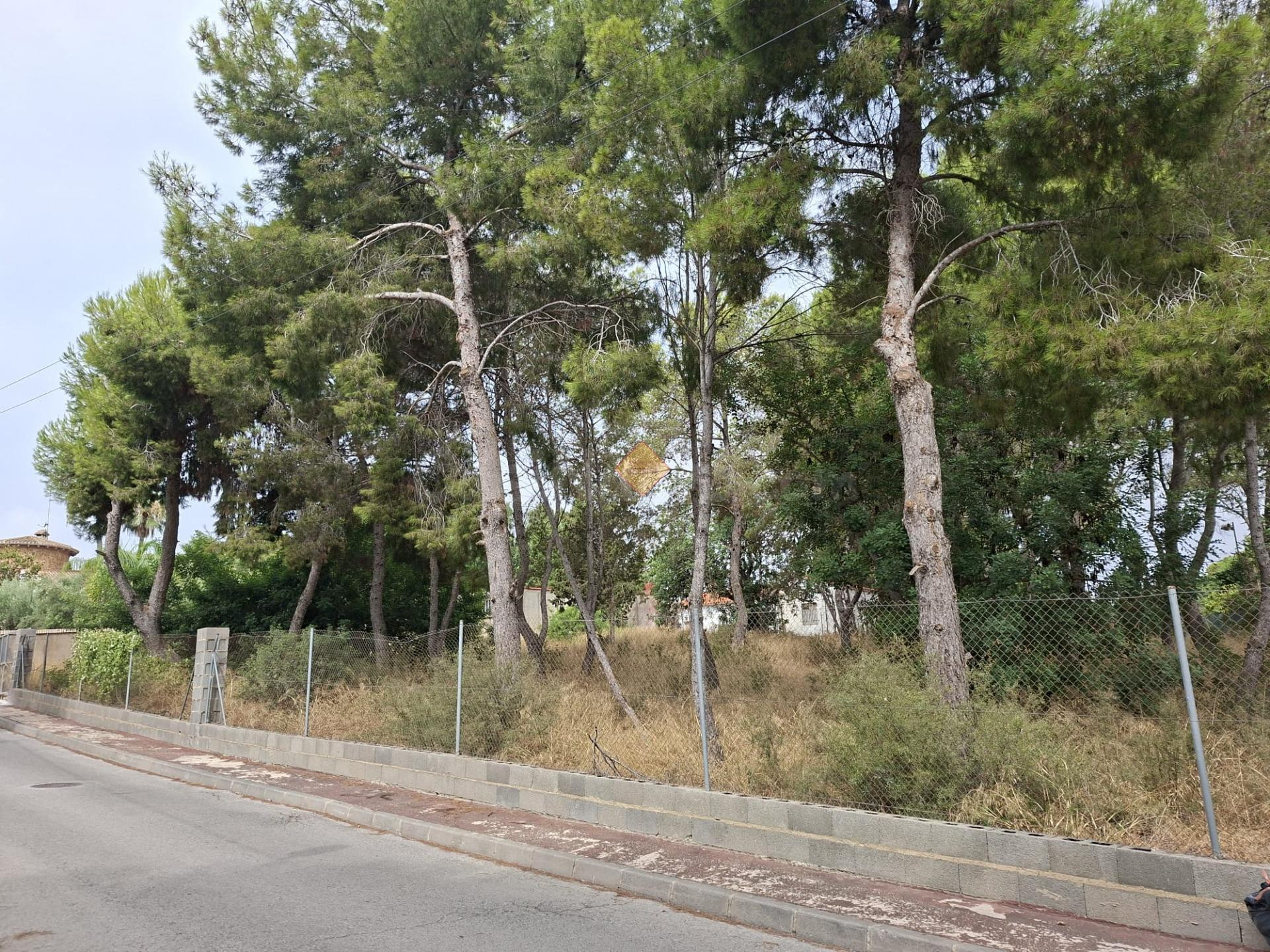 SE VENDE TERRENO URBANO EN LA ZONA DE MONTESOL BÉTERA - foto 2