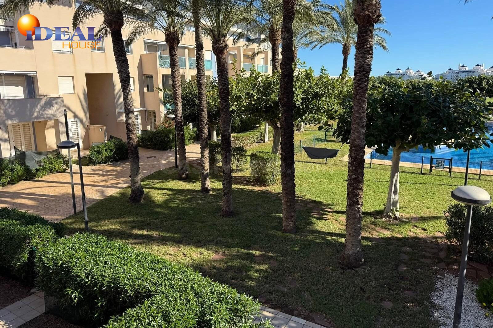Venta de piso en Roquetas de Mar (Almería)