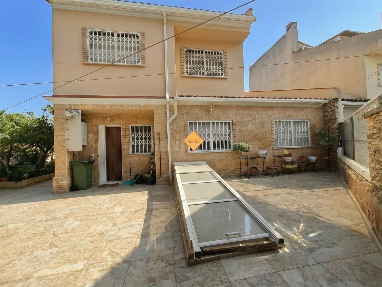 SE VENDE PRECIOSO CHALET EN LA PRESTIGIOSA ZONA DE LA URBANI - foto 3