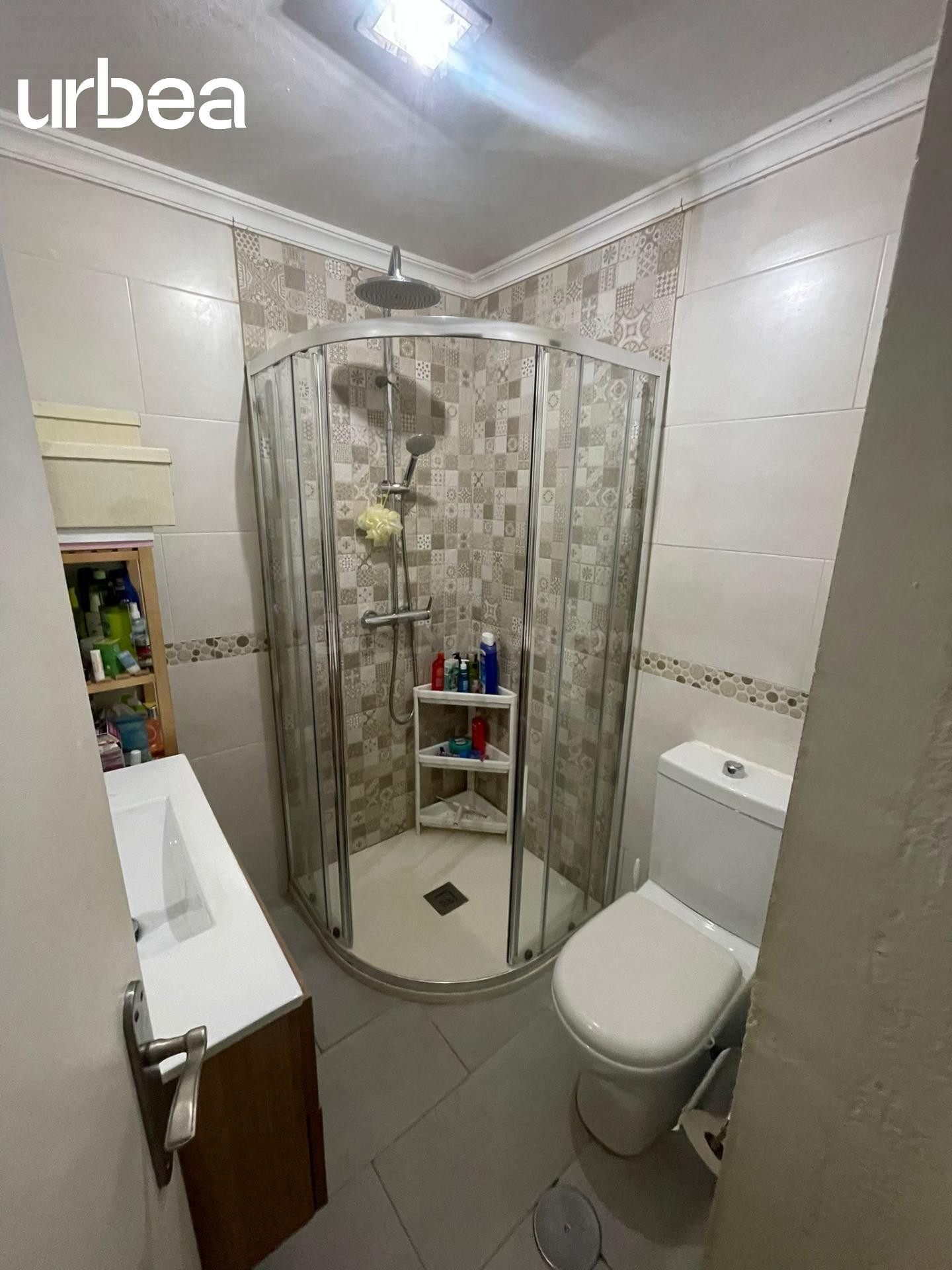 PISO EN VENTA DE DOS DORMITORIOS EN SEGUNDA PLANTA SIN ASCEN - foto 5