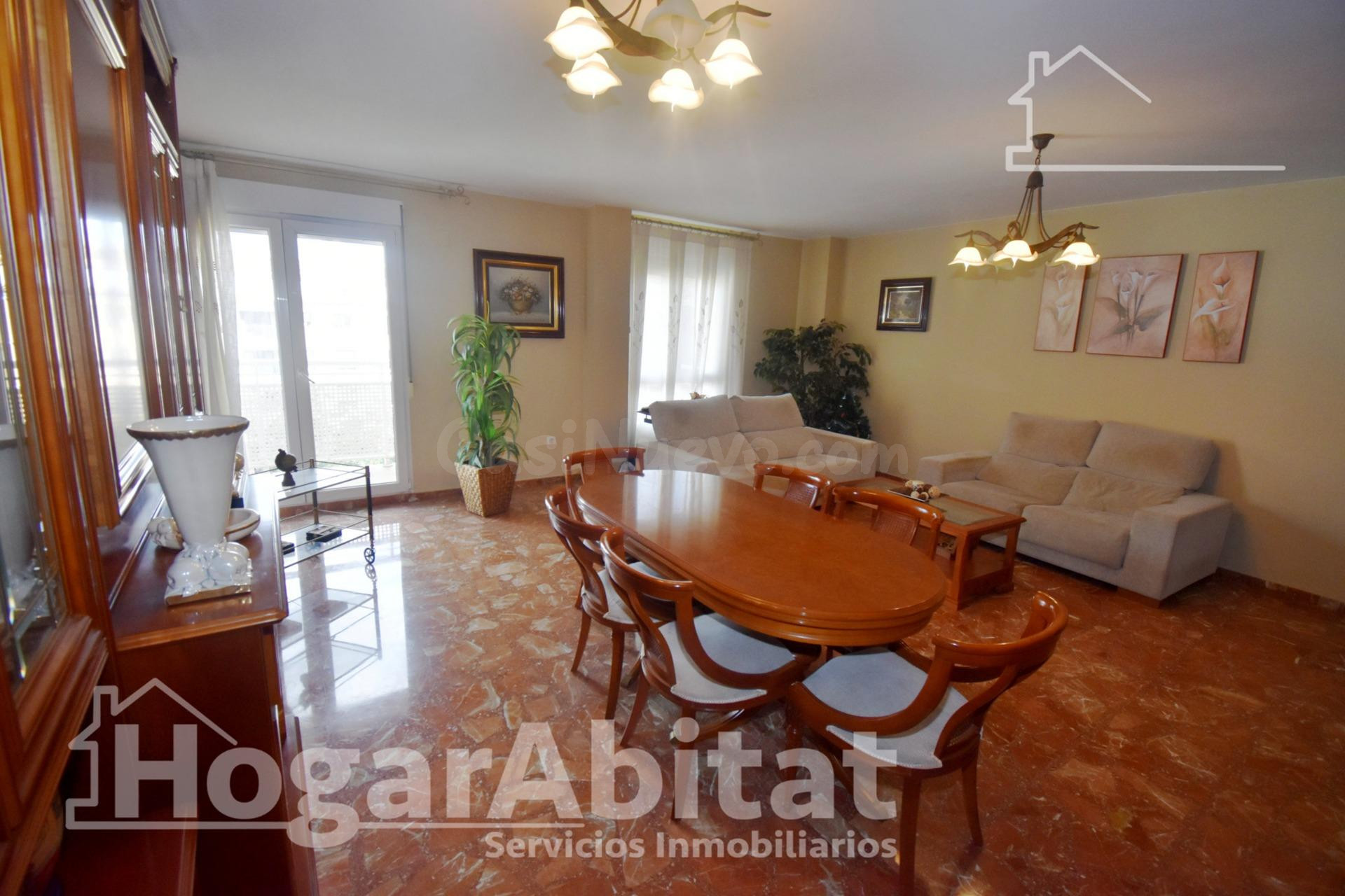 PRECIOSO ÁTICO DUPLEX CON GARAJE, TRASTERO Y 4 TERRAZAS EN E