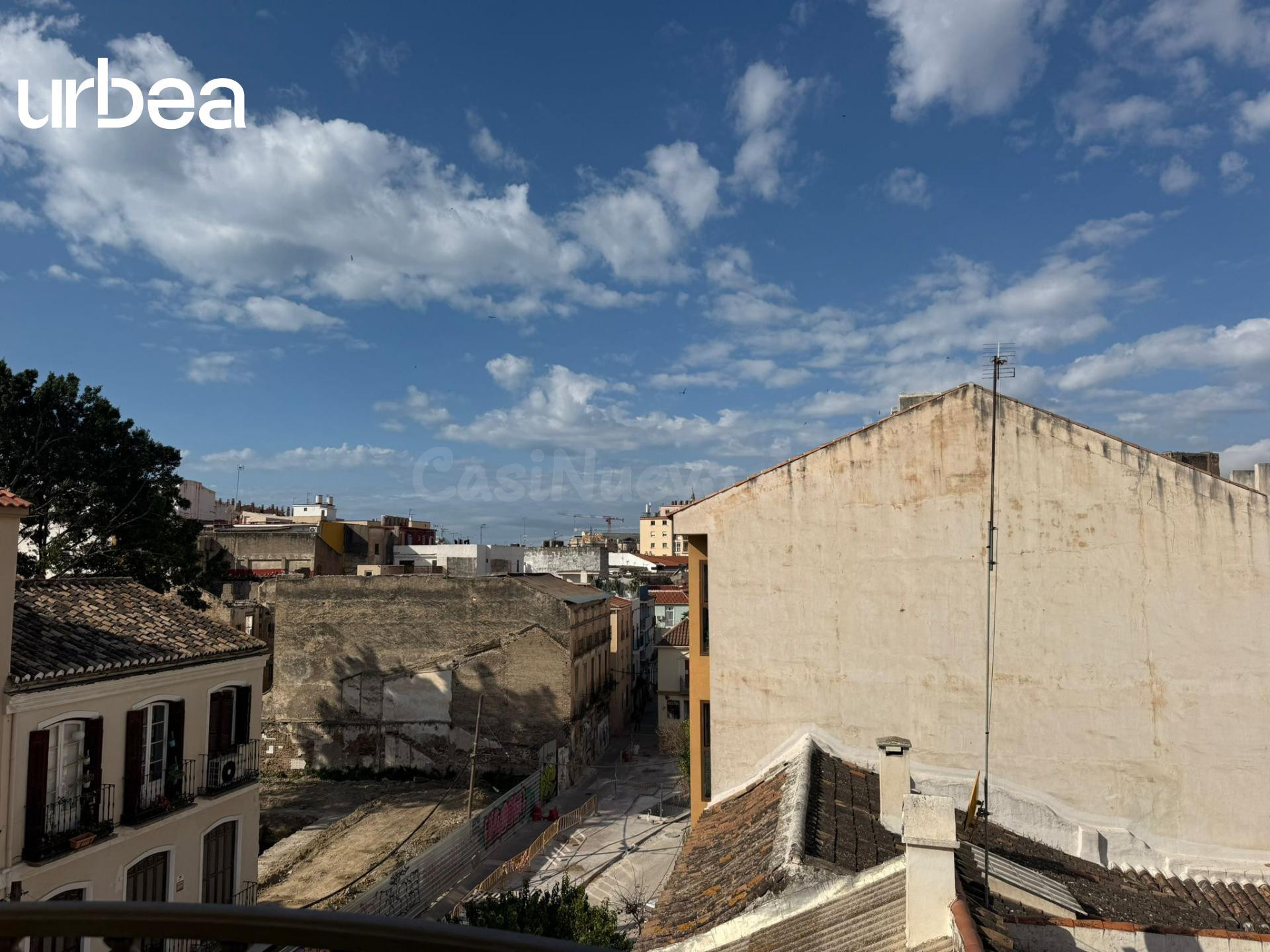 Tu refugio: ático único con terraza en el centro histórico d - foto 3