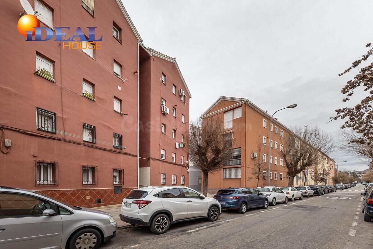 Piso reformado con licencia turística.