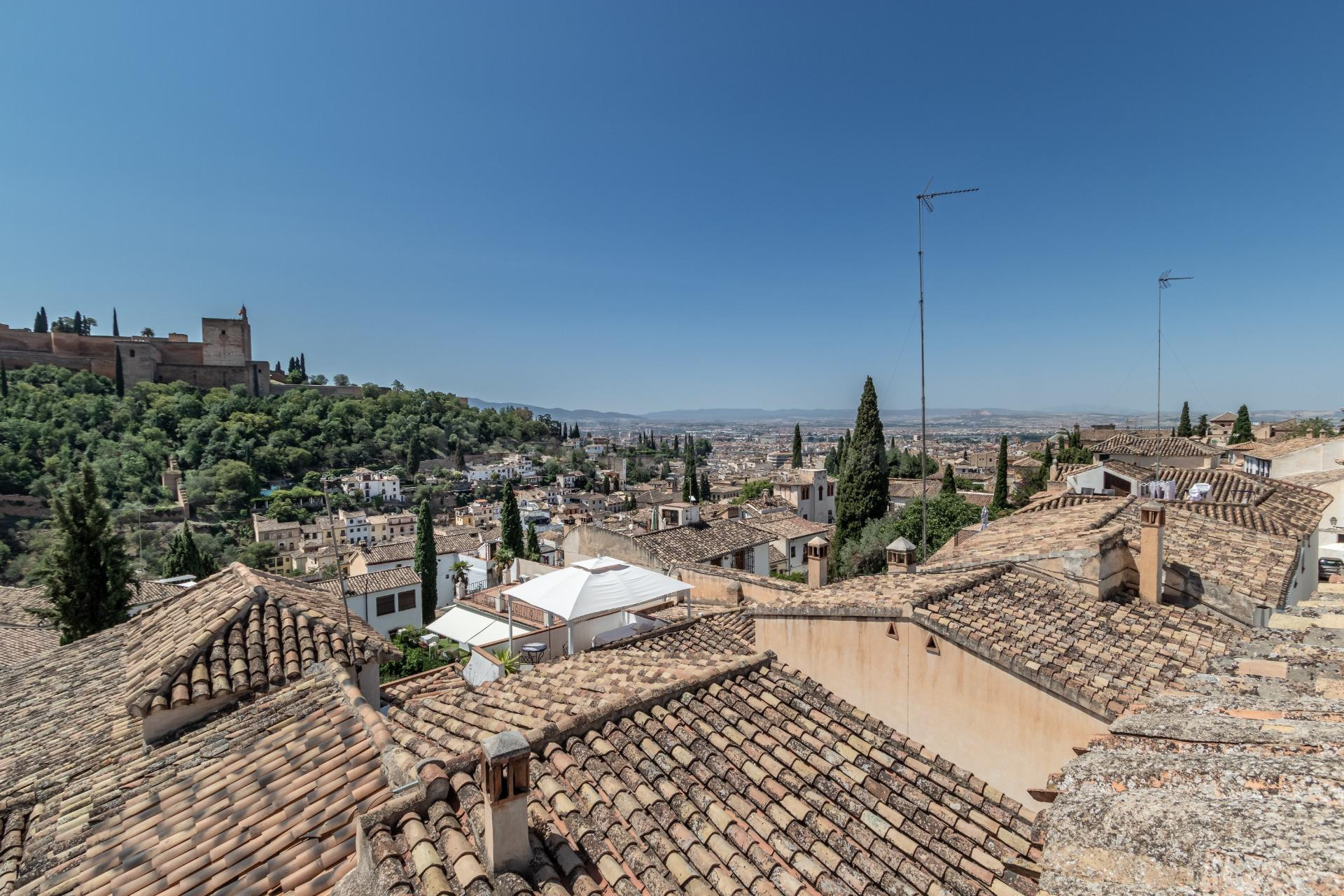 CASA CON VISTAS PANORÁMICAS A LA ALHAMBRA - foto 2
